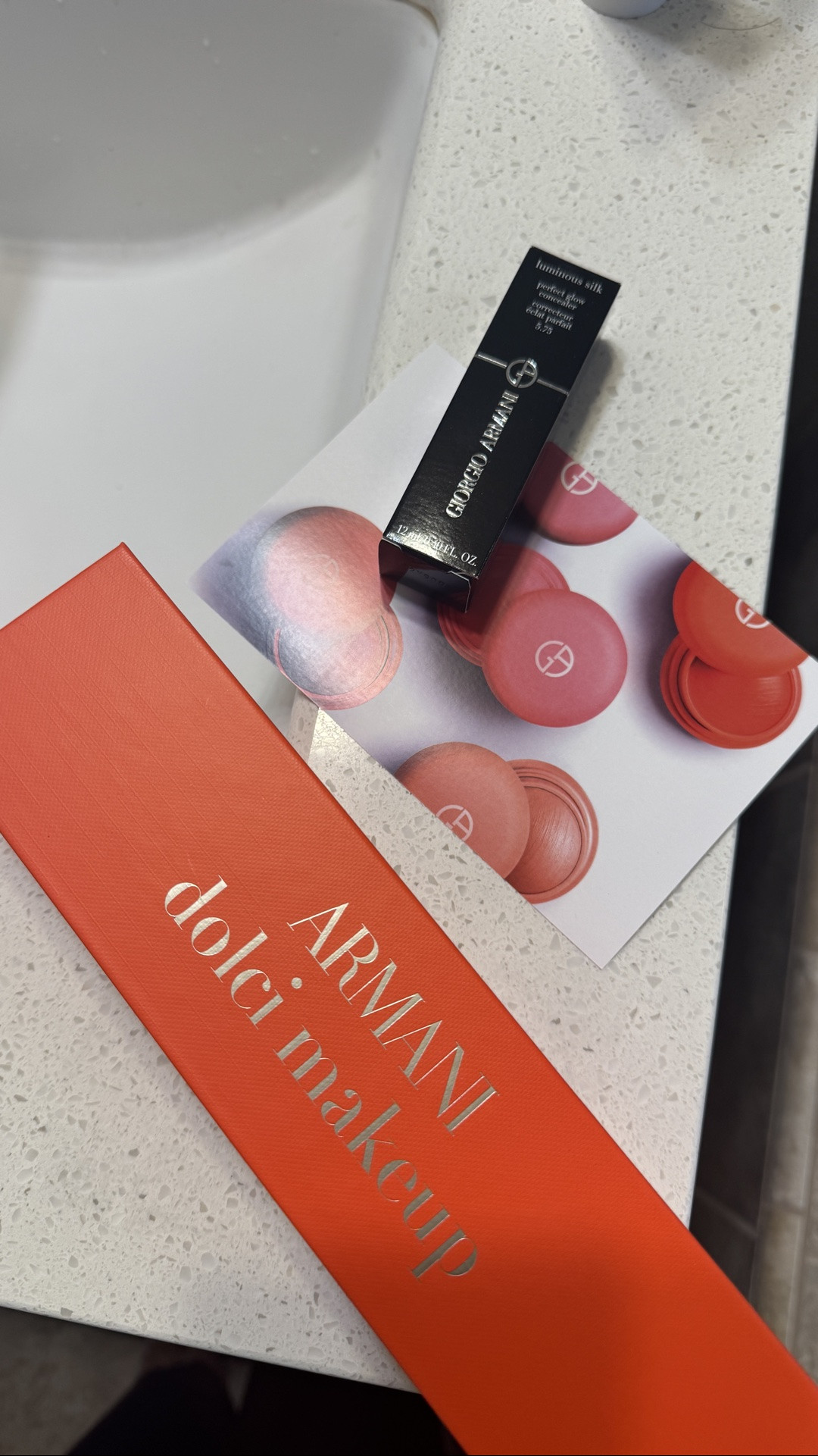 Fall beauty, but make it Armani ✨ Trying the @armanibeauty Dolci Blush Set featuring three gorgeous blush shades perfect for fall and winter. The prettiest little luxury beauty gift—or an excuse to refresh your own makeup bag. 🎀

#ad #ArmaniBeauty #FallBeauty #LuxuryBeauty #Blush #holidaygift

#LTKBeauty #LTKWorkwear #LTKgrwm