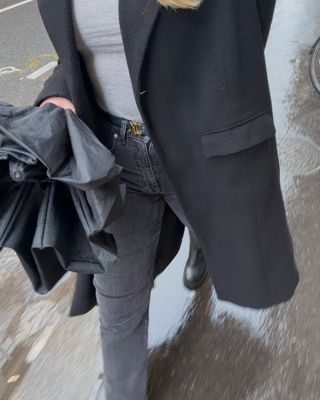 The perfect and effortless outfit for a rainy day 

#LTKdeutschland #LTKeurope #LTKstyletip