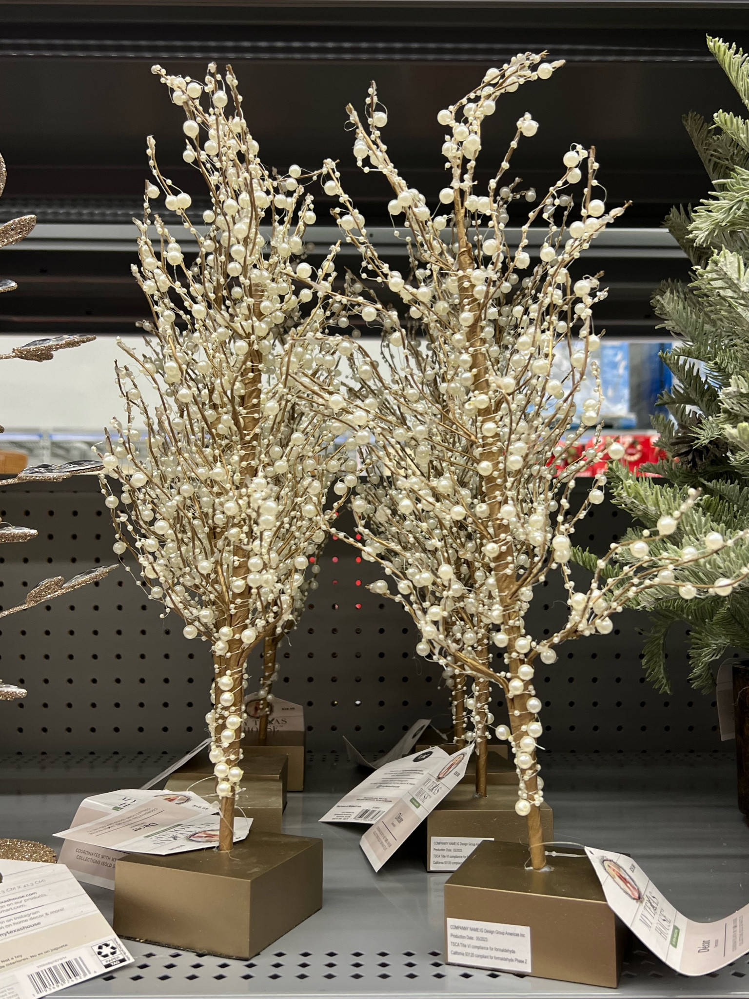 Pearl Christmas trees from Walmart

#LTKHoliday #LTKSeasonal #LTKHolidaySale