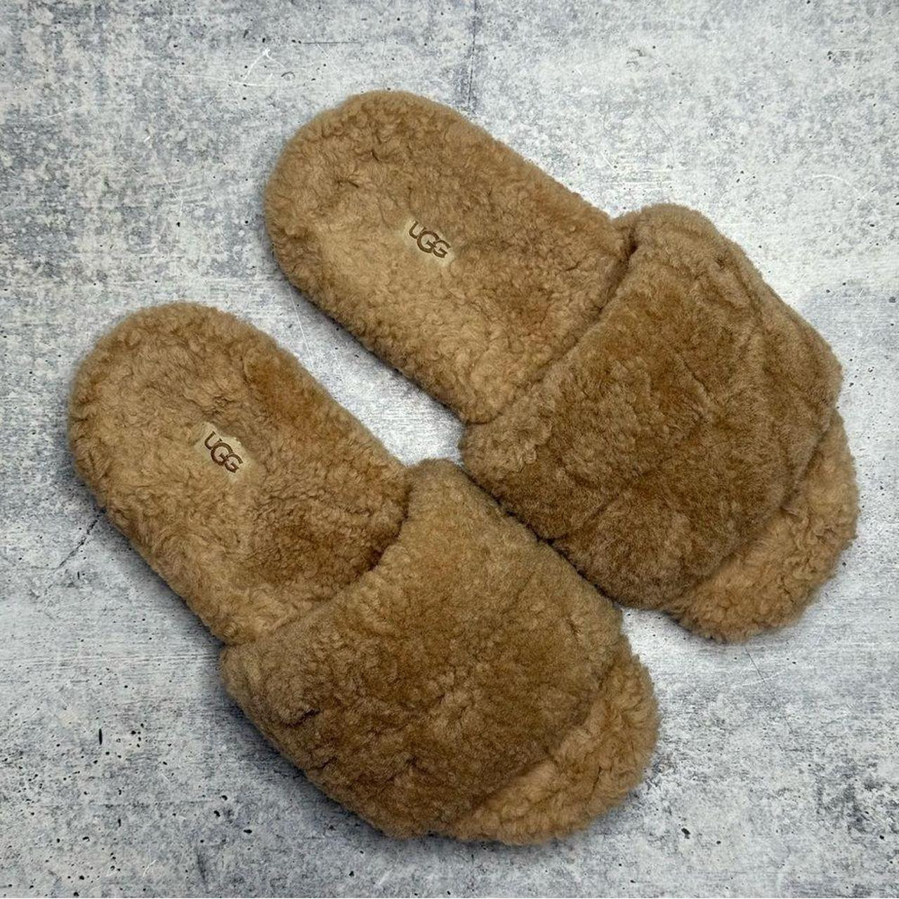 UGG Women's Slippers - Tan - US 8 | Depop US