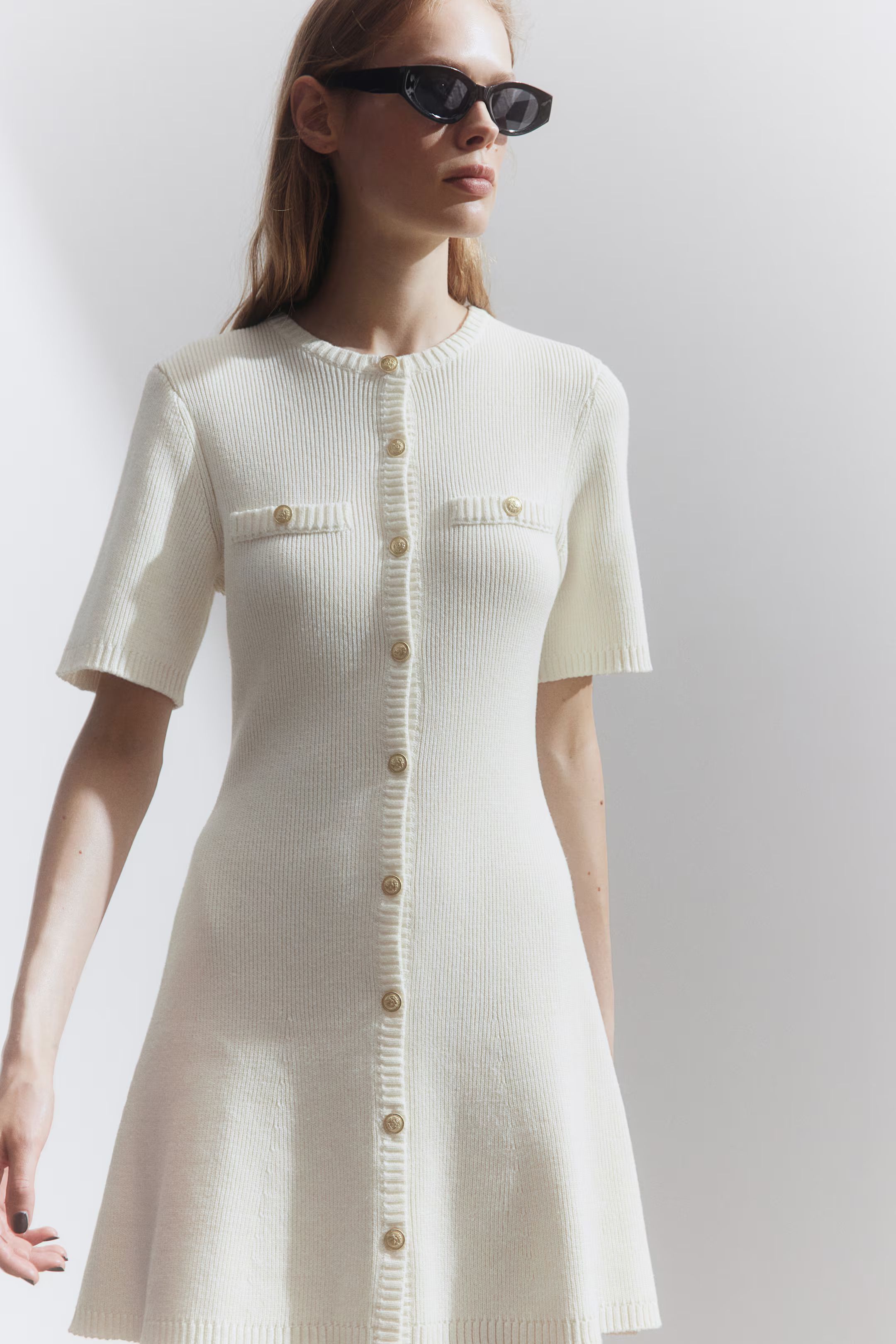 Rib-knit Button-front Dress - Round Neck - Short sleeve - Cream - Ladies | H&M US | H&M (US + CA)