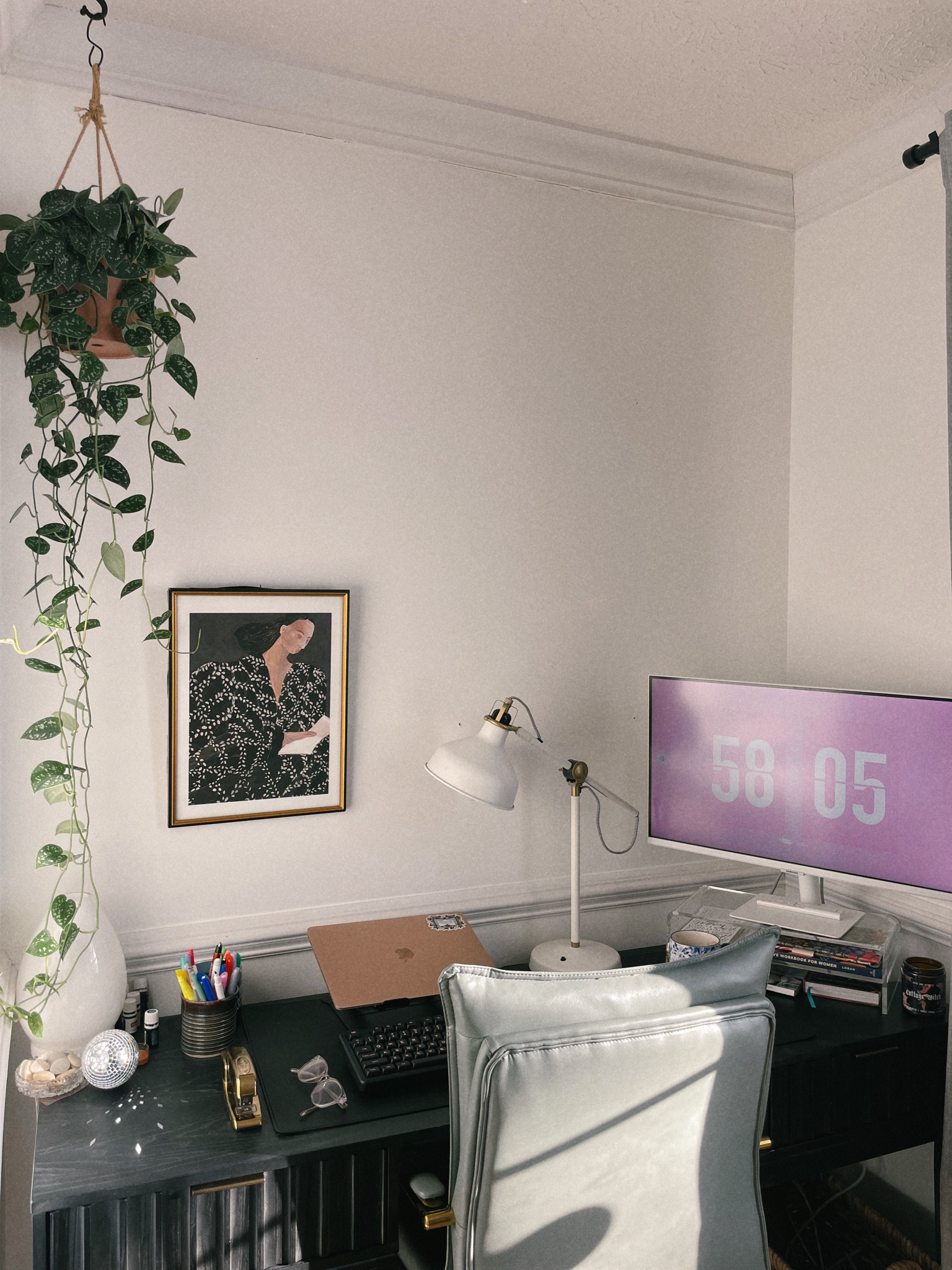 wfh set up 

#workfromhome
#desktopsetup