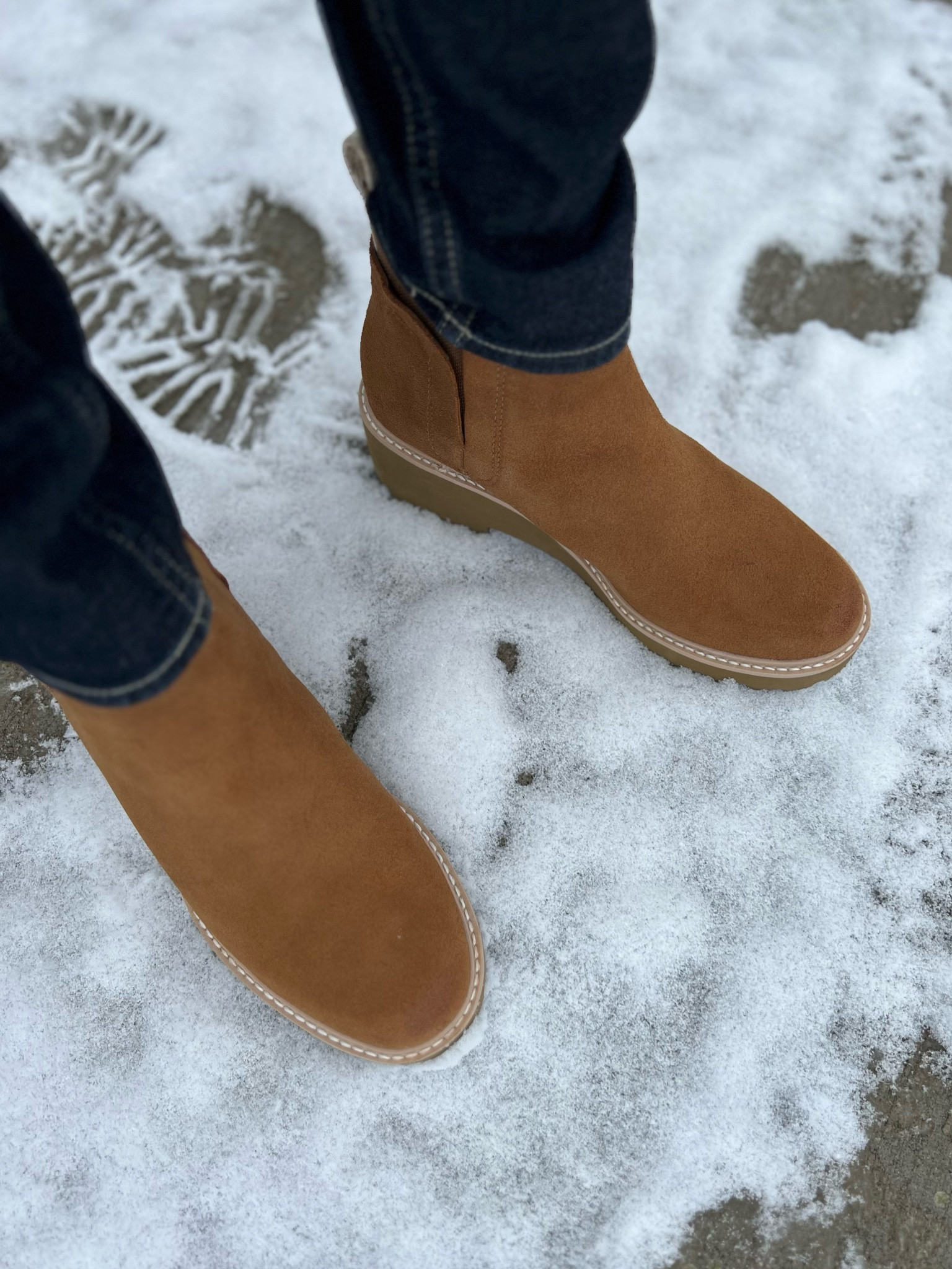WATERPROOF STYLE. Love these Huey H2O Boots! Comfy, waterproof and stylish  

#LTKsalealert #LTKSeasonal #LTKGiftGuide