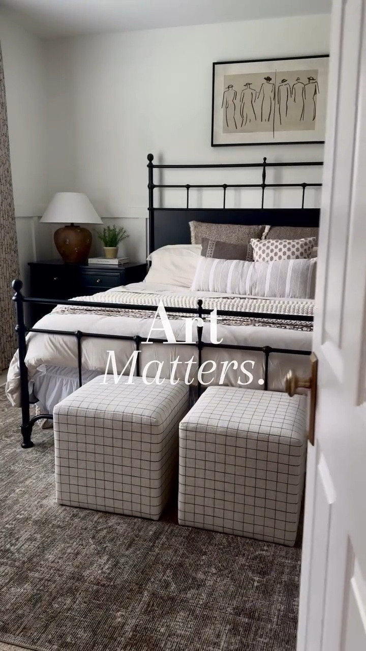 This space was due for an art refresh and @frameologynyc delivered. 😍Art sets the tone in spaces and it brought this room instant warmth.
It was a breeze ordering from their website. Simply upload your image, select size, and they take care of the rest. 🥹
.
.
.
#frameology #budgetfriendlydecor #affordablehomedecor  #stylewithme #dailyreels #reelsinstagram #homeinspo #reelitfeelit #interiorinspiration #designonadime #designonabudget #budgetfriendly #homedecor #boujieonabudget #makehomeyours #smmakelifebeautiful
#howedwell #howyouhome #myneutralhome #dailydecordose #ａｅｓｔｈｅｔｉｃ