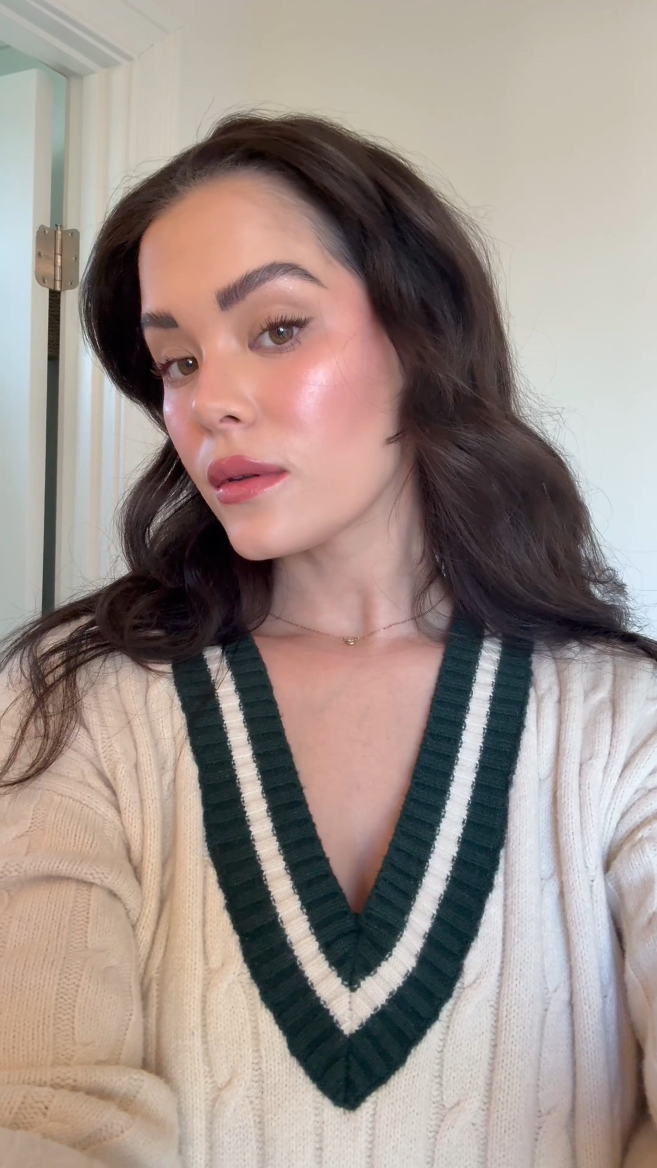 Glowy winter makeup routine ✨

#LTKBeauty #LTKWatchNow