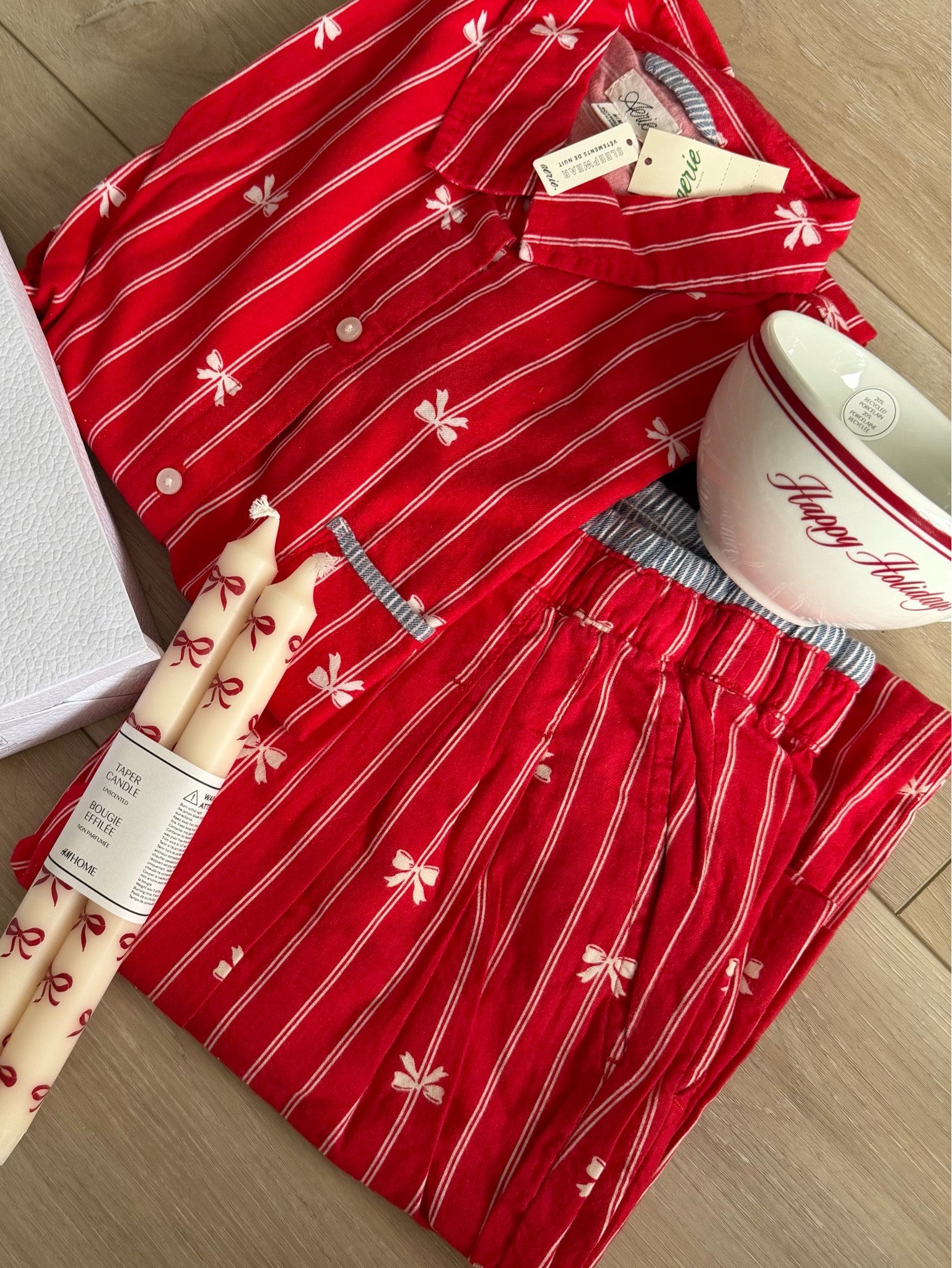 Christmas is right around the the corner so here’s some Christmas must haves:
Cute Christmas PJ, cute holiday mug and adorables candles with red bows 

#LTKhome #LTKSeasonal #LTKfindsunder100