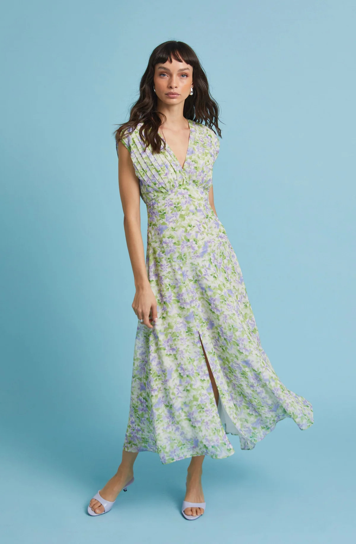 V-Neck Pleated Midi Dress | ASTR The Label (US)