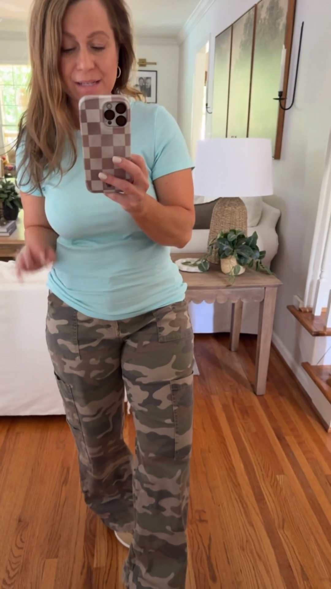 Today’s OOTD
:

Short sleeve everyday top
Camo cargo pants (3 lengths)
Sneakers 
Layered necklaces 
Hoop earrings 



#LTKootd #LTKPetite #LTKMidsize