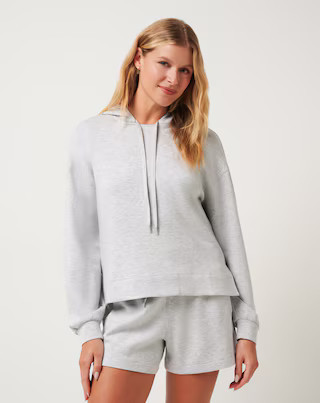 SKYLOFT SOFT HOOD | TravisMathew