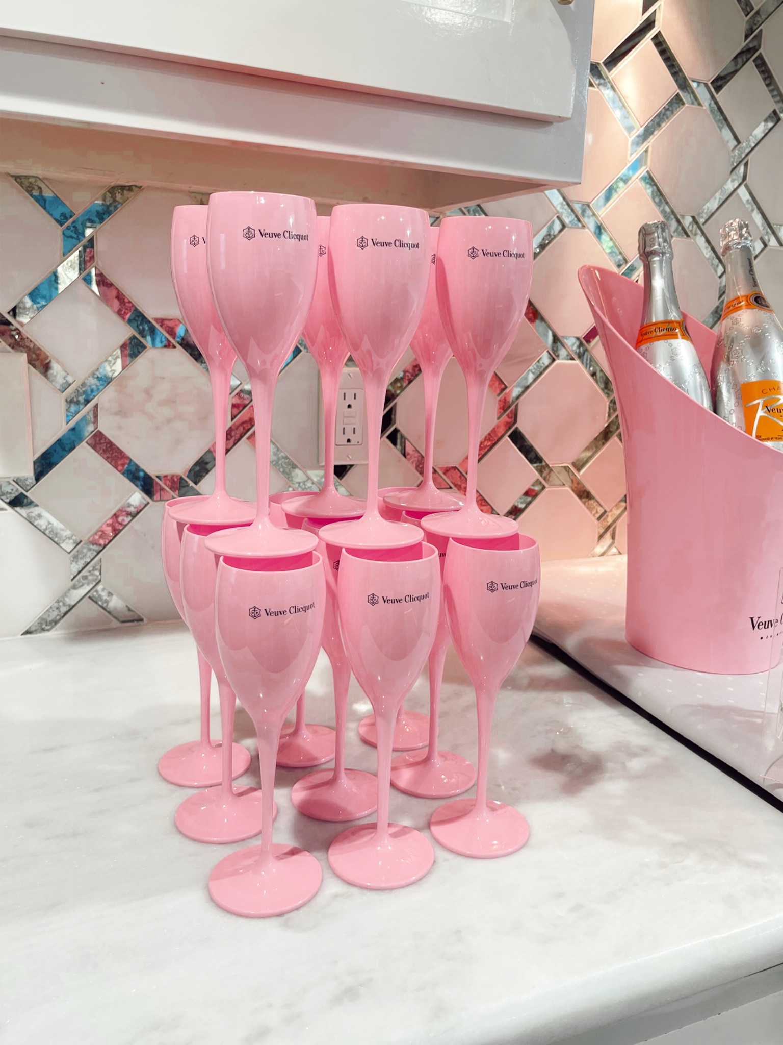 Use code “sheridan20” for 20% off tart by Taylor 💕

#LTKGiftGuide #LTKhome #LTKFind