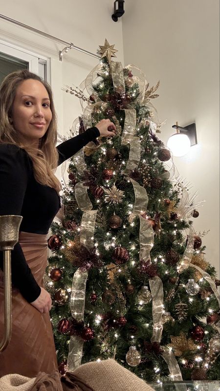 Loved my Thanksgiving outfit that of course matched my Christmas tree that I decorated this year. Comment below and let me know your thoughts! 

#LTKHoliday #LTKhome #LTKSeasonal