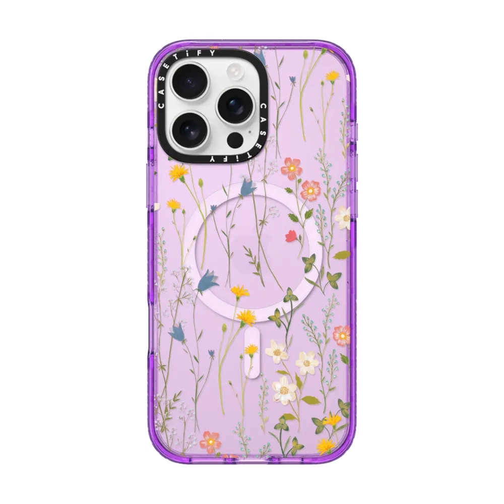 Dreamy Floral Pattern | Casetify
