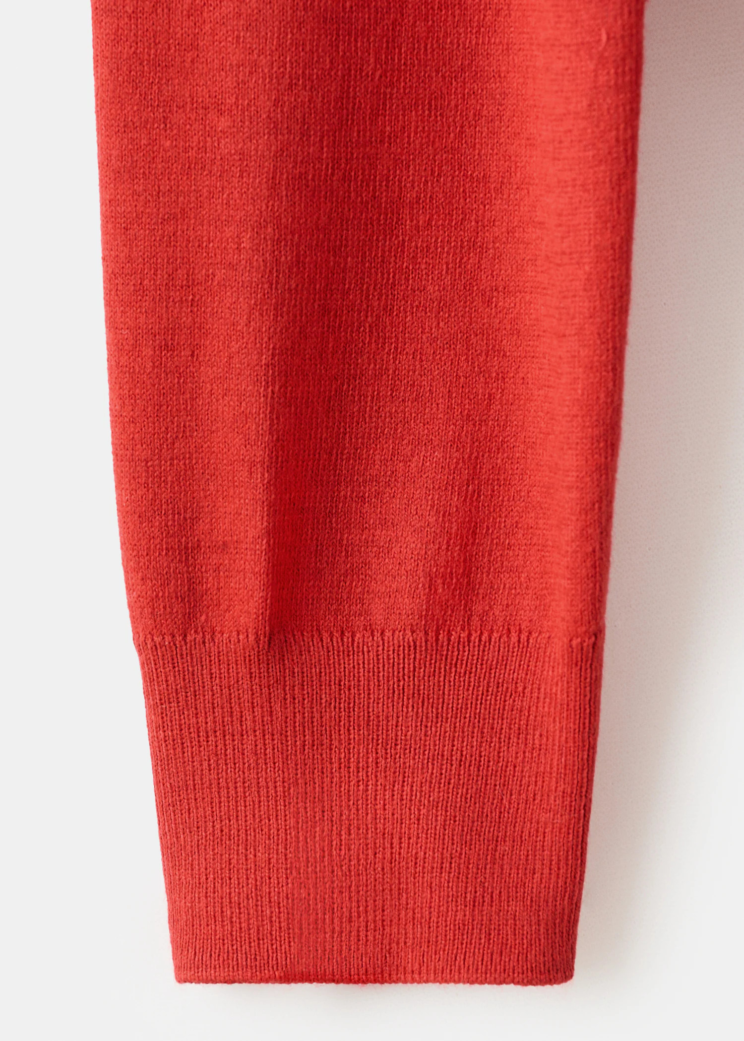 Fine-knit crew-neck sweater | MANGO (UK)
