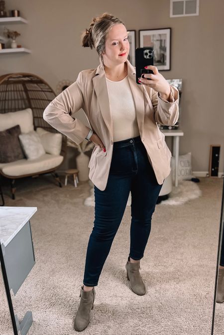 These jeans are pure magic. They’re comfy every single time I put them on, work for casual or professional settings and hold up well after washes. Size up if you’re in between. Neutral blazer is the best on Amazon, don’t sleep on it!

#LTKSpringSale #LTKworkwear #LTKfindsunder100