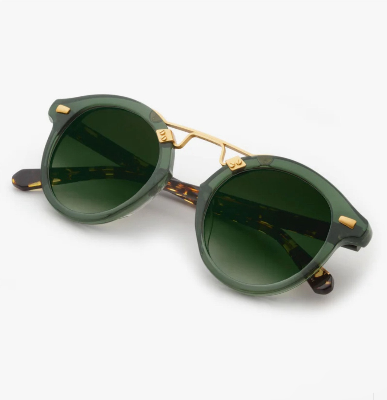 The sunnies I’m eyeing right now. My dad would be so proud of my sunglasses pun!

#LTKGiftGuide #LTKStyleTip #LTKSeasonal