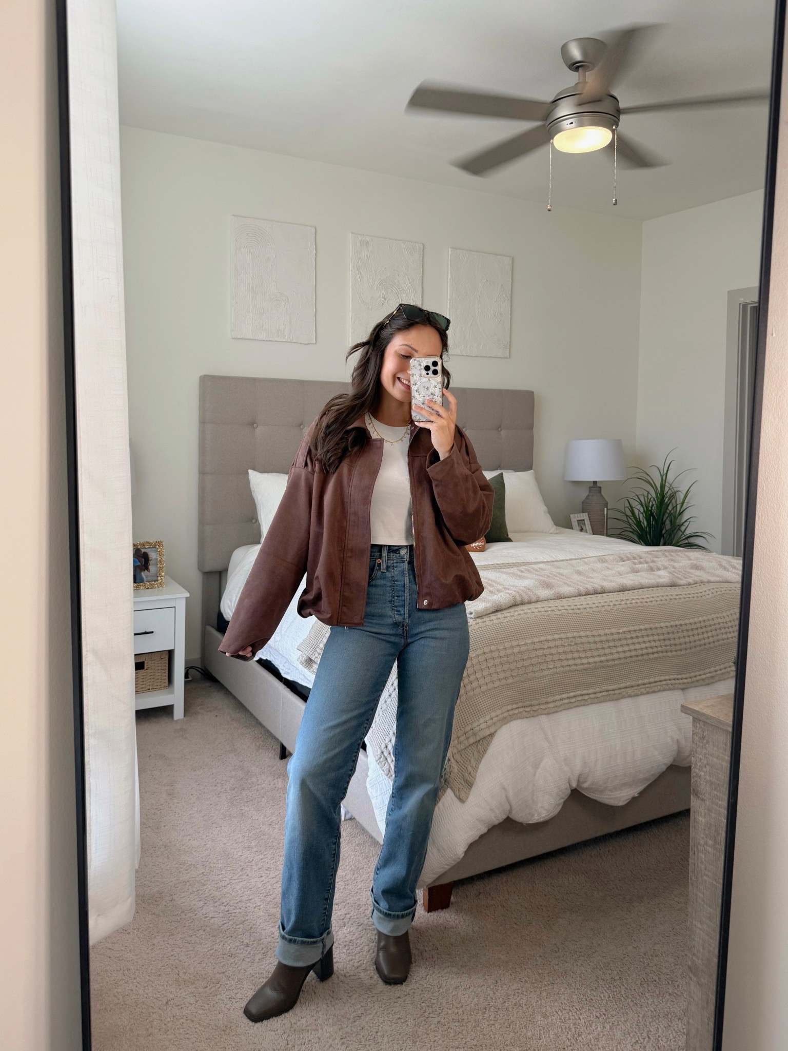 Amazon jacket - S,
Jeans - 24

#LTKPetite #LTKHoliday #LTKFindsUnder50