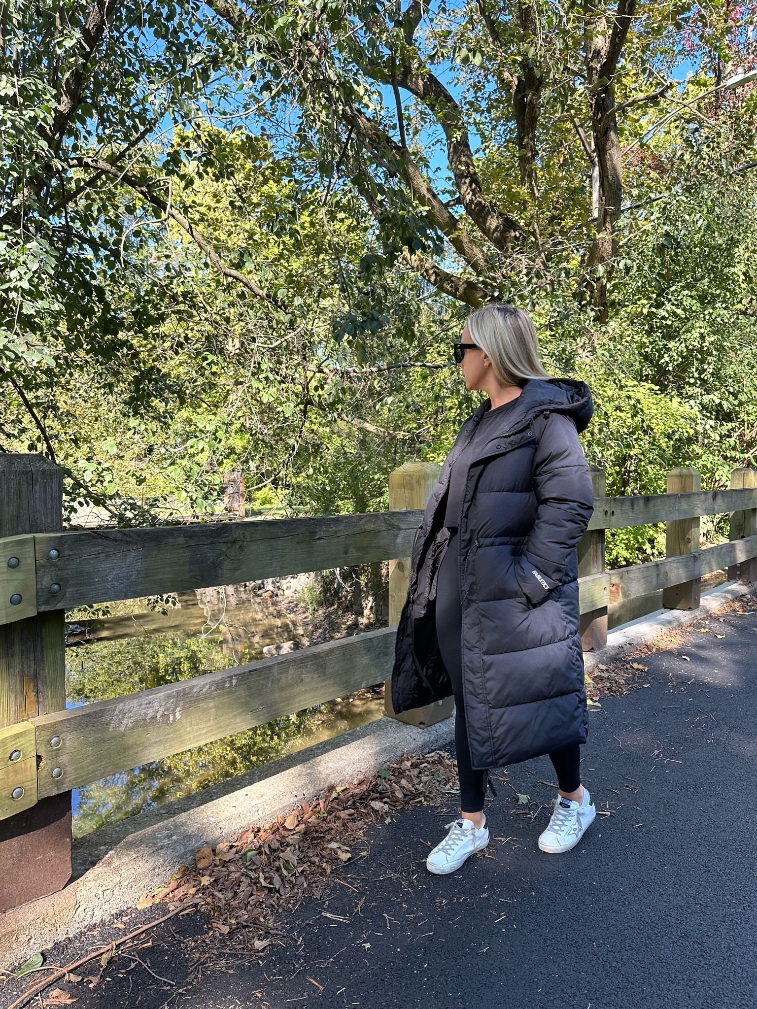 Black leggings, winter coat

#LTKSaleAlert #LTKActive #LTKFitness