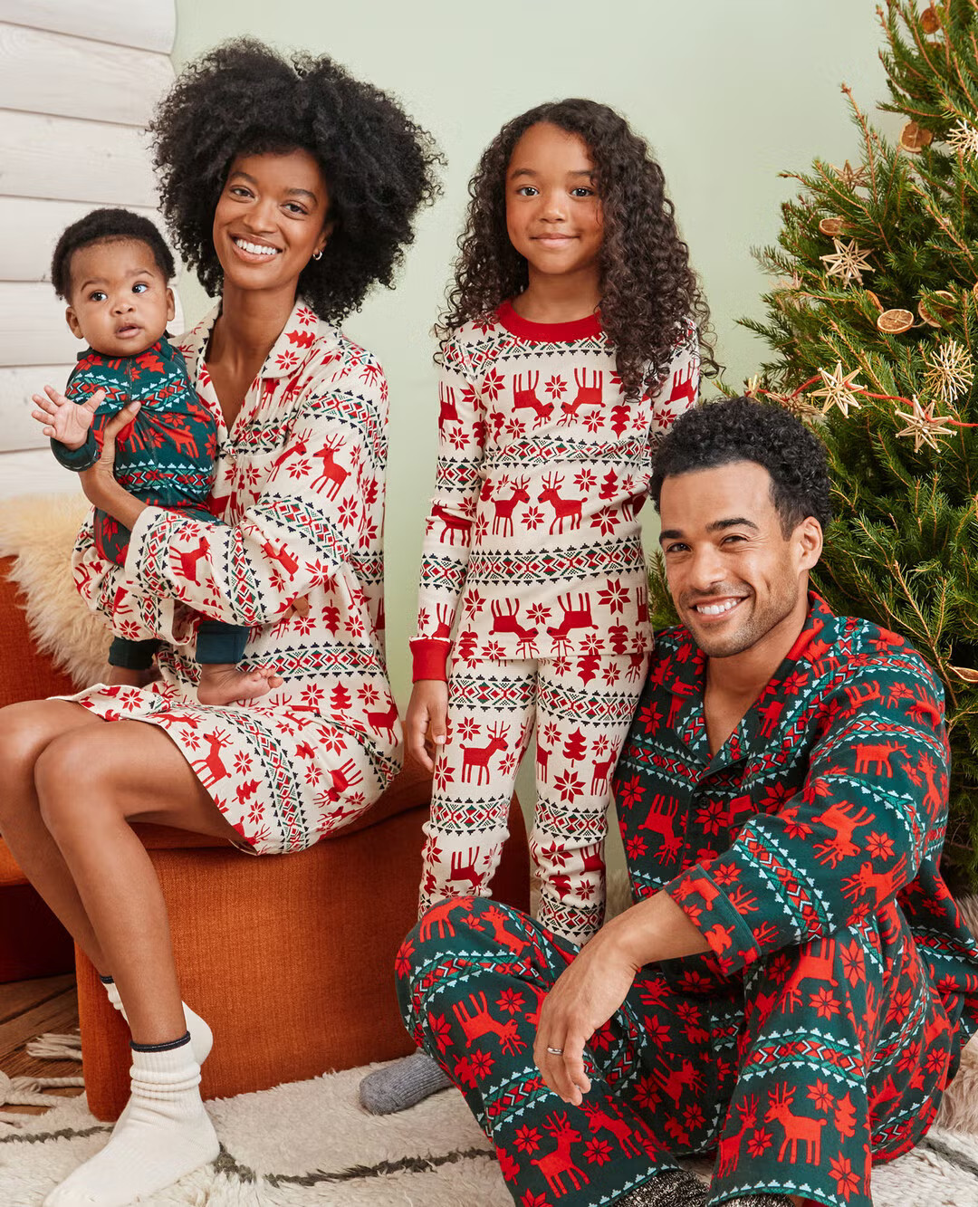 Holiday Dear Deer Matching Family Pajamas | Hanna Andersson