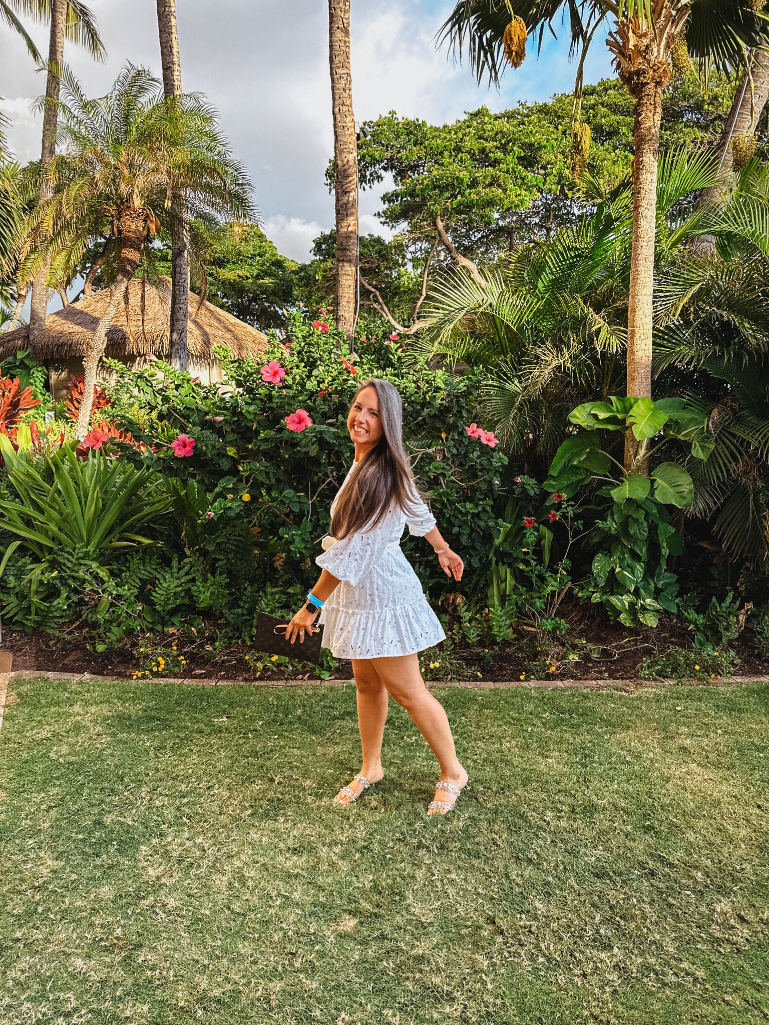 Hawaii outfit. What to wear in Hawaii. Resort wear. Eyelet dress

#LTKTravel #LTKStyleTip