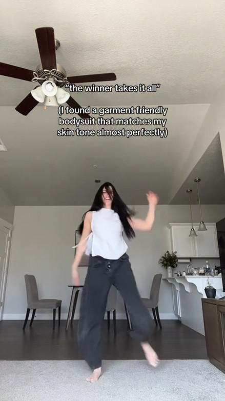Happy one year to the video that broke the internet haha 🩵 comment LINK and I’ll send it to you!