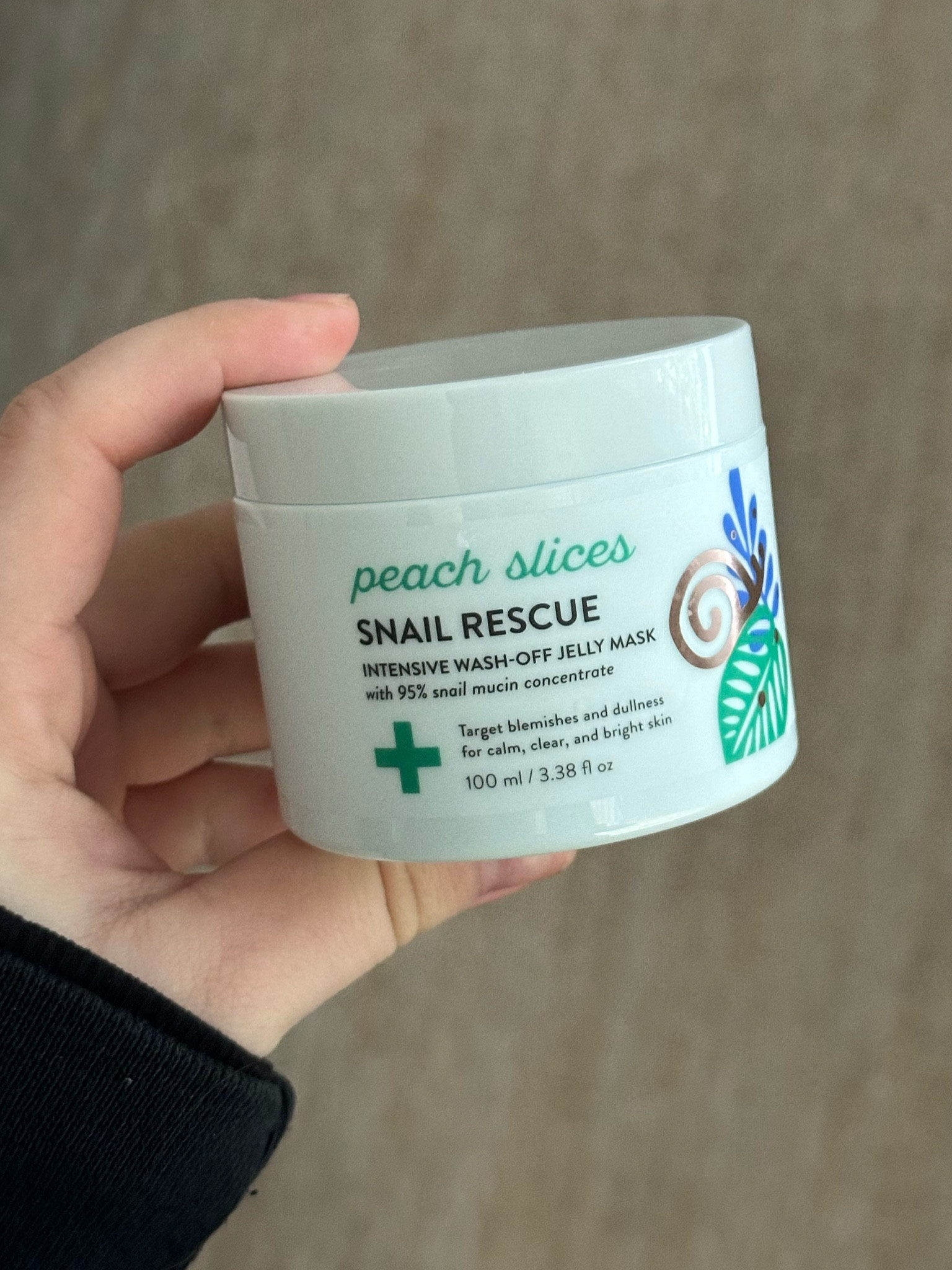 My actual rescue on the days where my skin has been so dry from the cold weather! An absolute staplee

#LTKGiftGuide #LTKHoliday #LTKBeauty