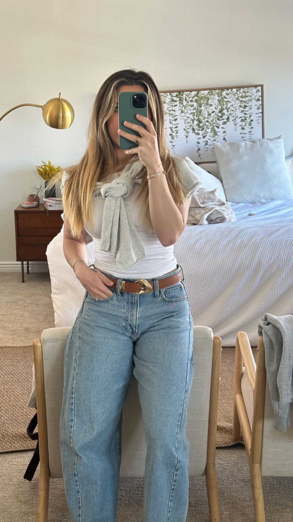 Love my barrel jeans. TRUE TO SIZE! wearing a 27.

#LTKFindsUnder100 #LTKSeasonal #LTKStyleTip