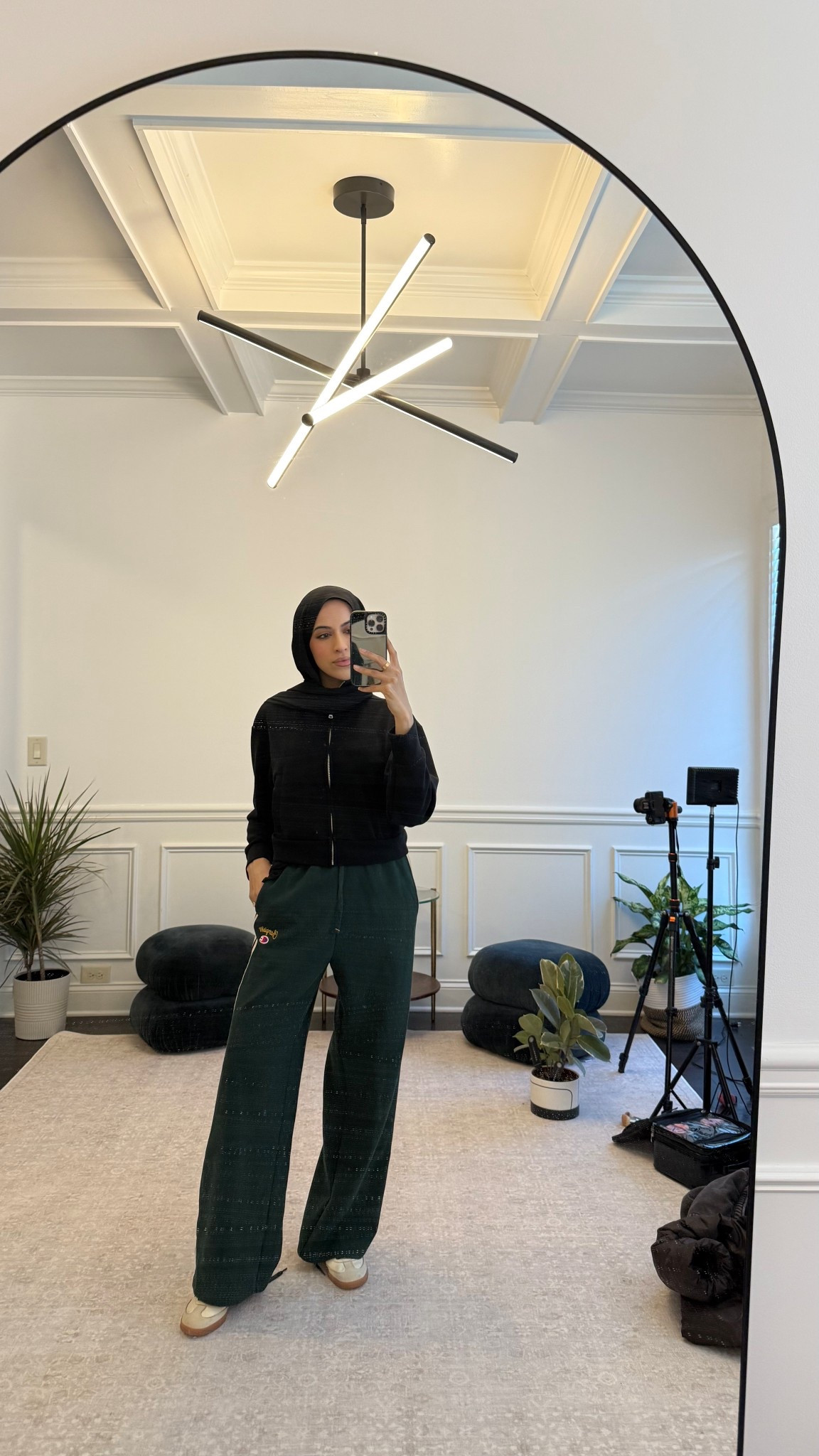 Casual track suit sweat pants from target, wearing S
