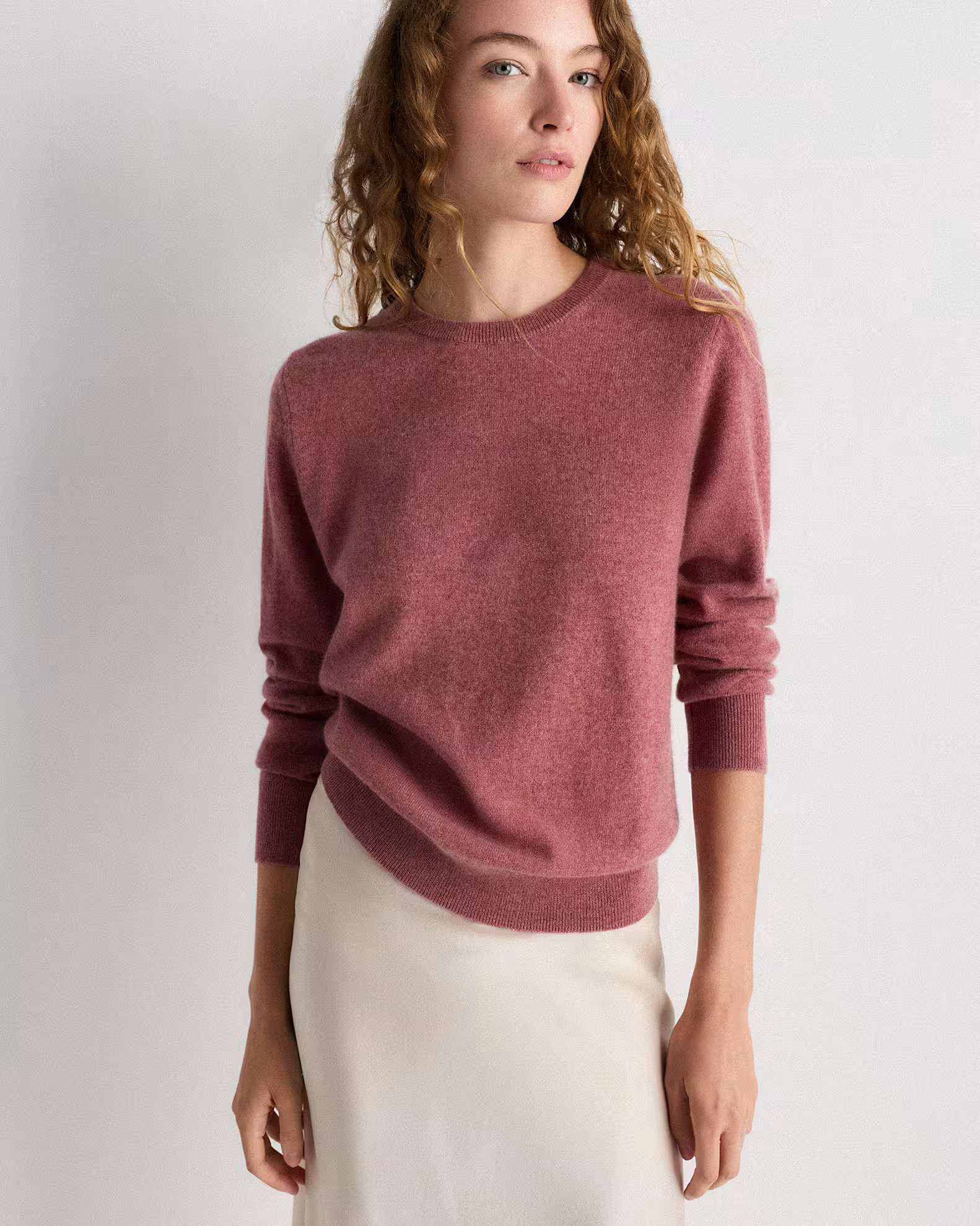 Mongolian Cashmere Crewneck Sweater in Heather Shaded Rose Pink | Quince