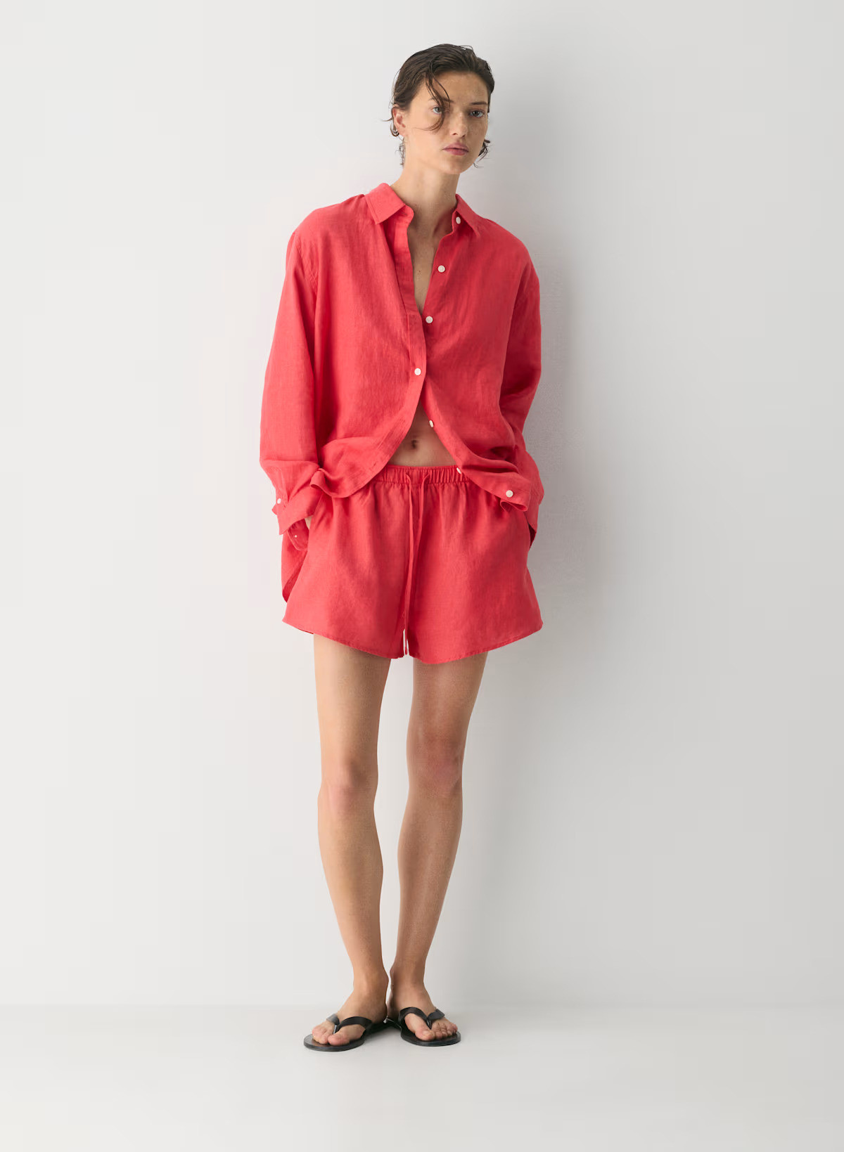 Your dream wardrobe just got 50% off 🤍 Aritzia’s Summer Sale is serving everything—flowy dresses, tailored pants, classic denim, cozy jackets, and matching sets you’ll live in. Don’t miss the chance to grab your favorite pieces at half the price 🔥✨

#Aritzia #AritziaSale #SummerDeals #HalfOff #FashionSale #SummerStyle #EffortlessFashion #ChicLooks #MinimalWardrobe #ClosetGoals #DenimStyle #SummerDresses #StyleEssentials #NeutralOutfits #TrendAlert #DailyOutfits #FashionInspo #StreetwearStyle #ModernStyle #CapsuleWardrobe #AffordableFashion #SaleSeason #StyleRefresh #MustHavePieces #WardrobeUpdate #InstaFashion #LookGoodFeelGood
 

 #LTKSeasonal #LTKU #LTKSaleAlert