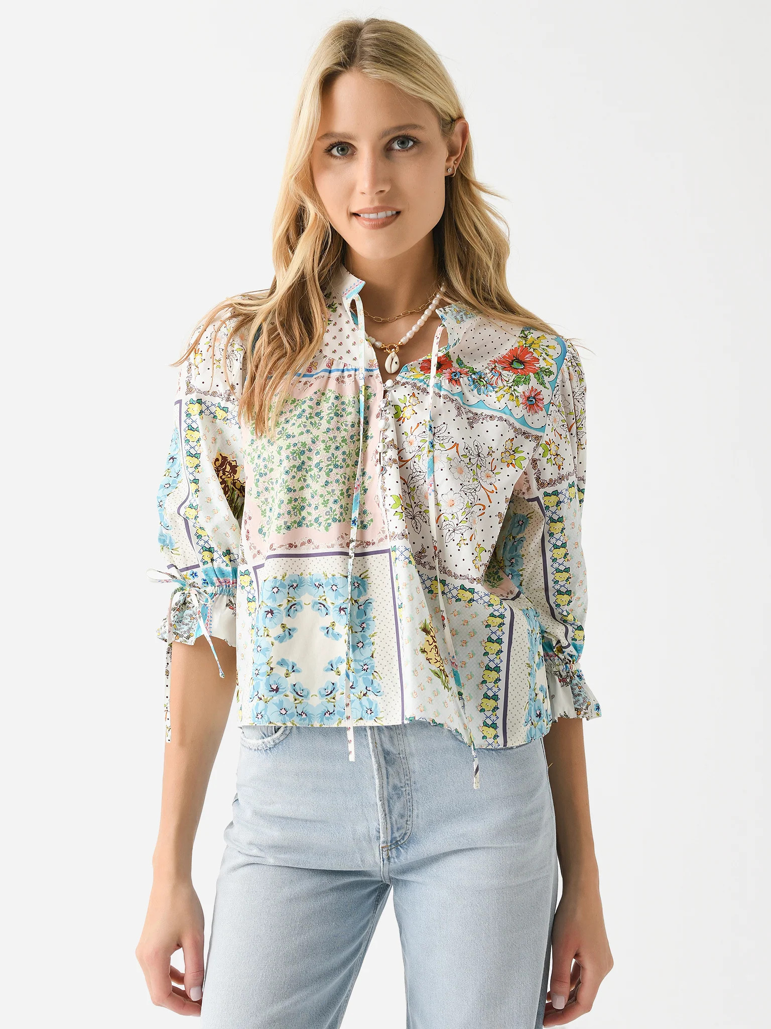 HUNTER BELL
                      
                     Women's Rory Top | Saint Bernard