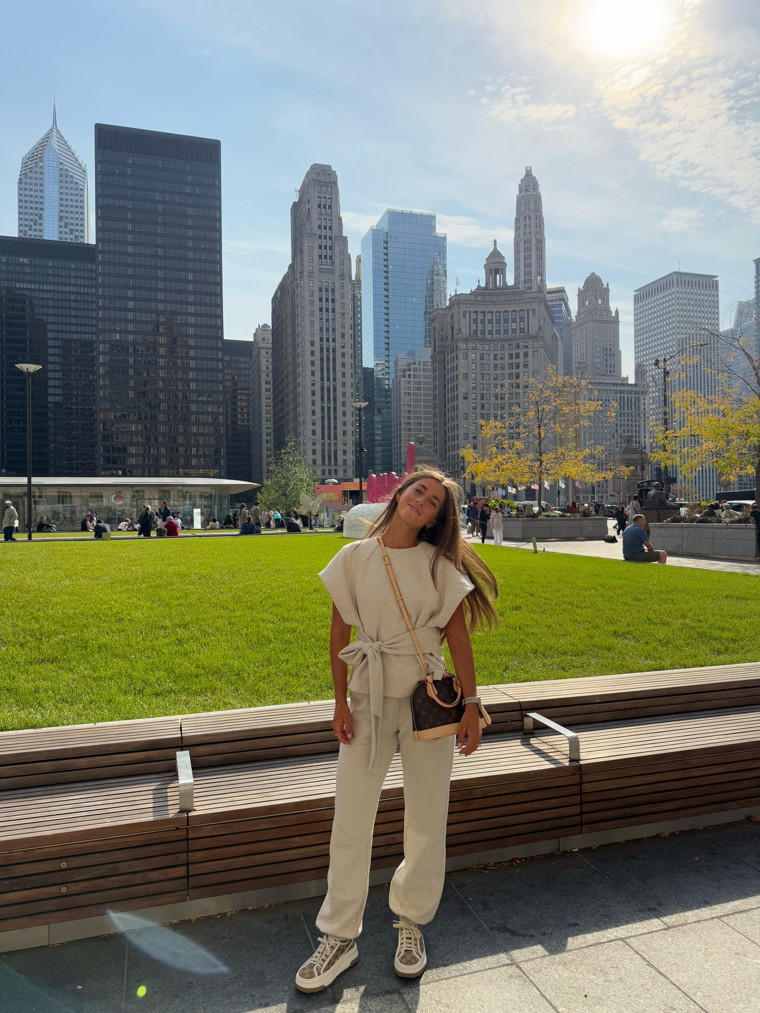 sweat set but make it CHIC!! my top is sold out, but i linked the crewneck :)

#LTKGiftGuide #LTKSeasonal #LTKStyleTip