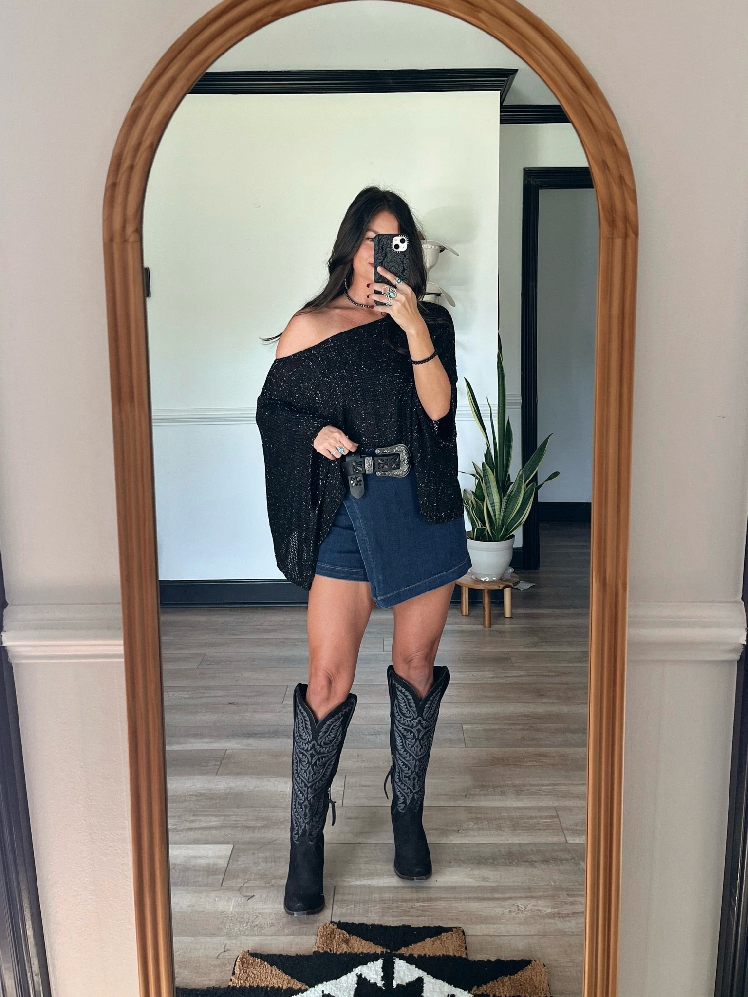 Witchy western is in and I’m absolutely obsessing over it! Love the hint of silver sparkle detail in this top! Paired with stretchy skort! Wearing xs in both. Belt is not available so added super similar ones!

#LTKootd #LTKgrwm #LTKSeasonal