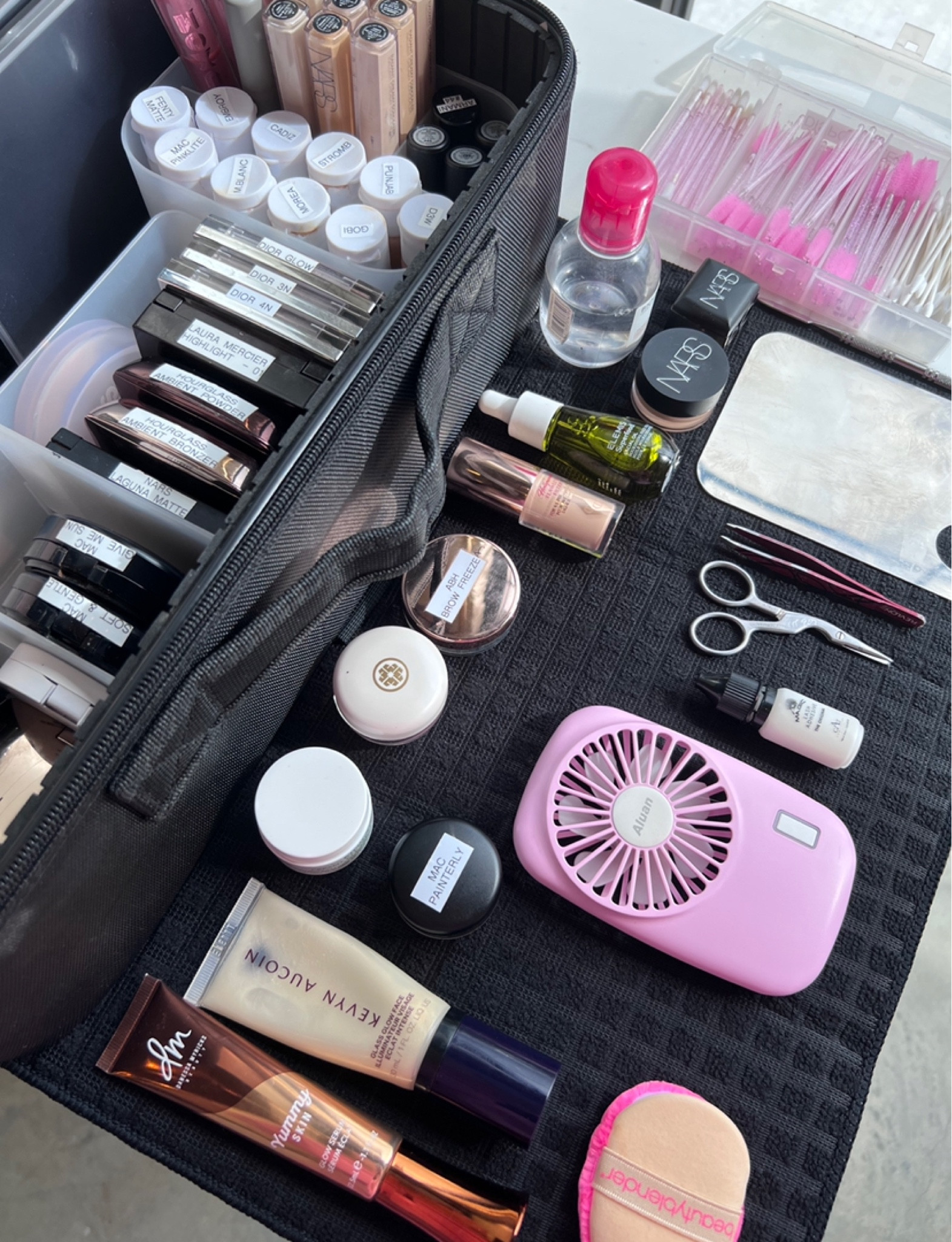 Some of the things I use daily on my clients when applying makeup! 

Sephora // Nars // Amazon

#LTKunder50 #LTKunder100 #LTKbeauty