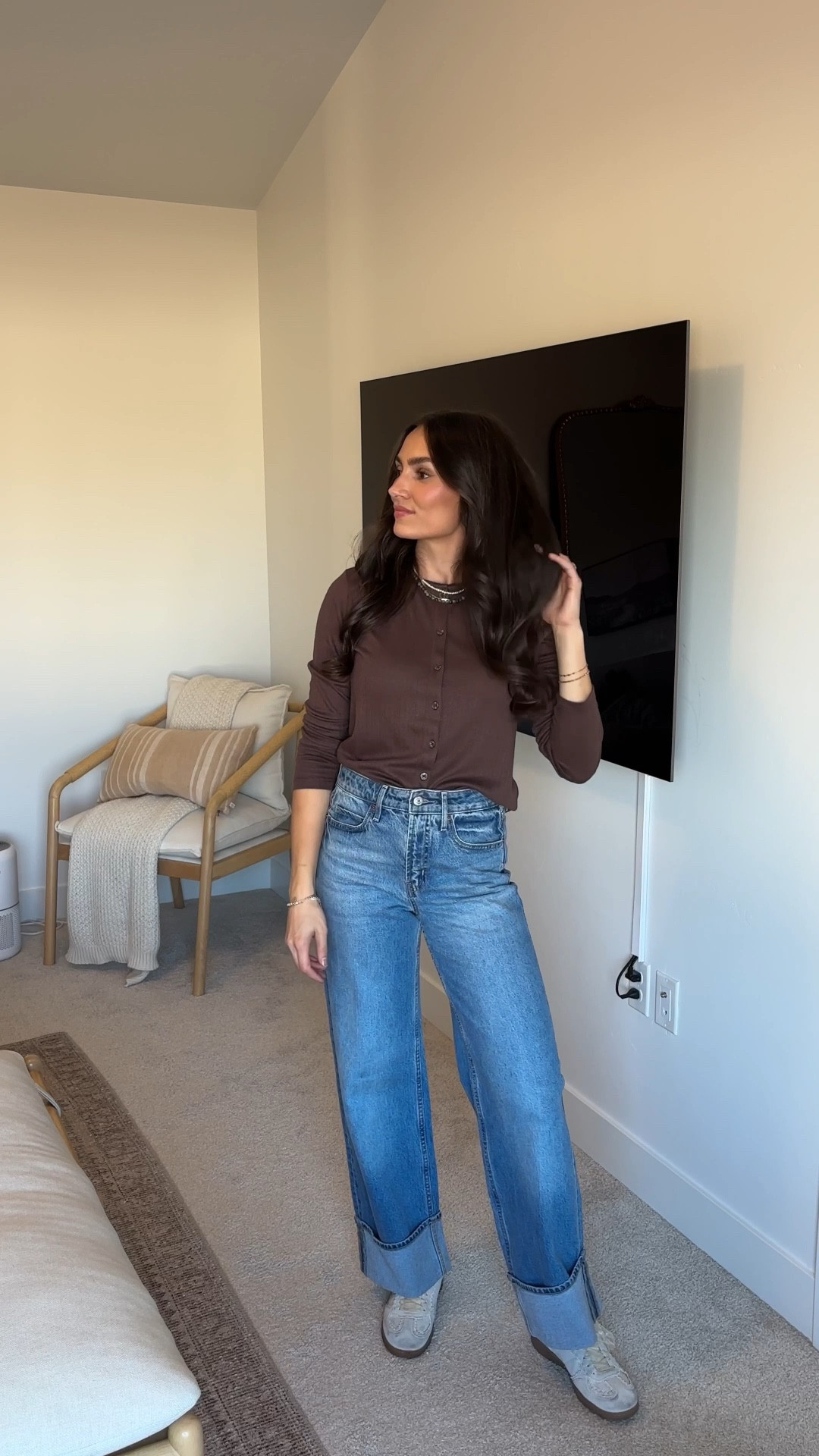 Probably my new favorite jeans to exist! SO comfy, so cute and only $41!! I’m obsessed- wearing a size 0 regular for reference and 5’4”. They run big for sure! I’m typically a 2 or a 4 depending on the brand. #denim #jeans #oldnavy 
Denim jacket is Zara but LTK won’t let me link! So sad 

#LTKSaleAlert #LTKFallSale #LTKStyleTip
