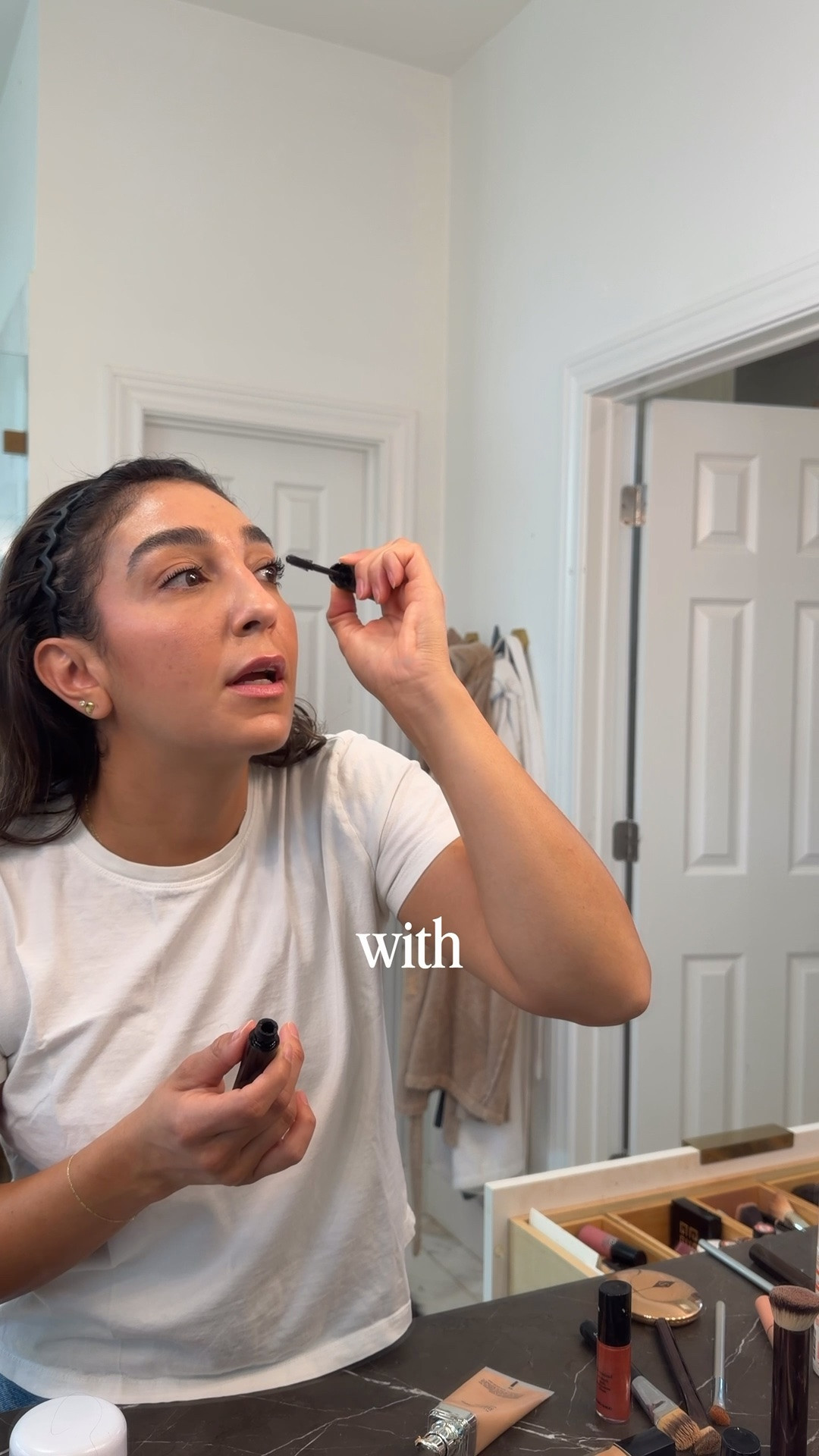 Little chat before my hair appointment. Cheek tint shades: 50s and 42s 
Tinted spf: 24
Blush balm/lips: Beverly Hills