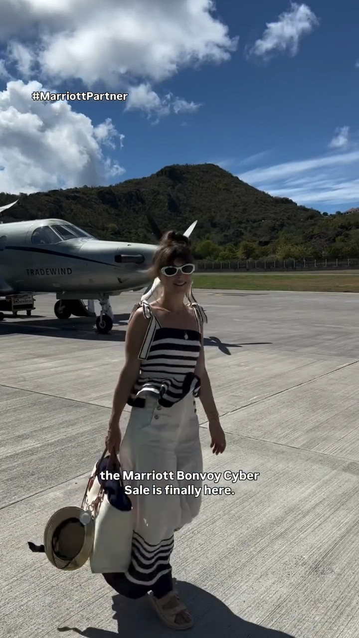 #MarriottPartner The @marriottbonvoy Cyber Sale is here!  Mark your calendars because when you Book your next getaway between November 25 and December 2, 2025, you’ll unlock incredible savings. Members save 20%, and non-members save 15% on stays across participating hotels. From cozy winter escapes to sunny resort weekends! 

Book through the Marriott Bonvoy app, members save 25% off exclusively in-app. Your next adventure awaits between November 30, 2025, and February 22, 2026. Don’t wait, plan your stay today with Marriott Bonvoy today!