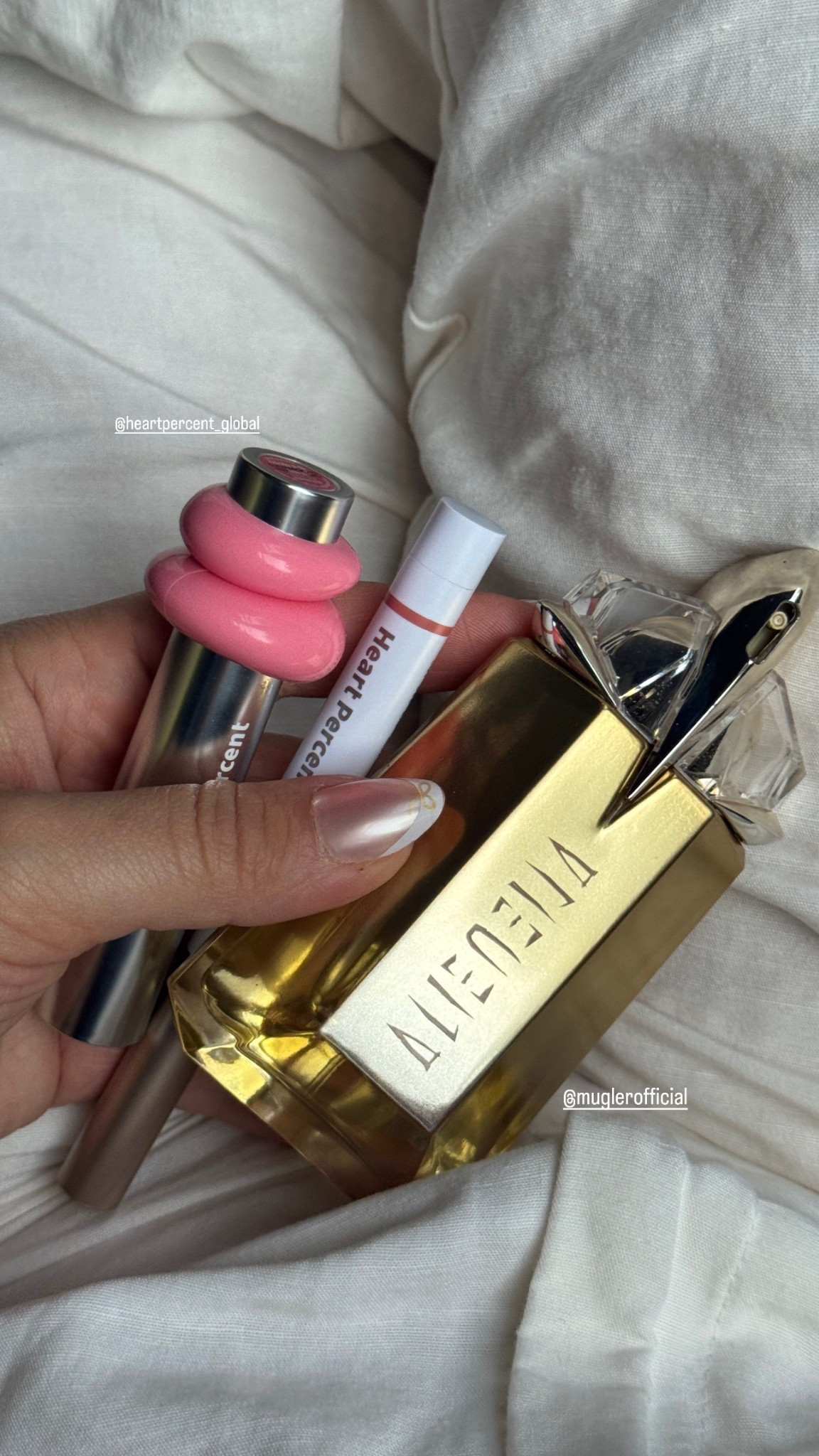 Lip and perfume combo alien goddess mugler lip liner 

#LTKBeauty