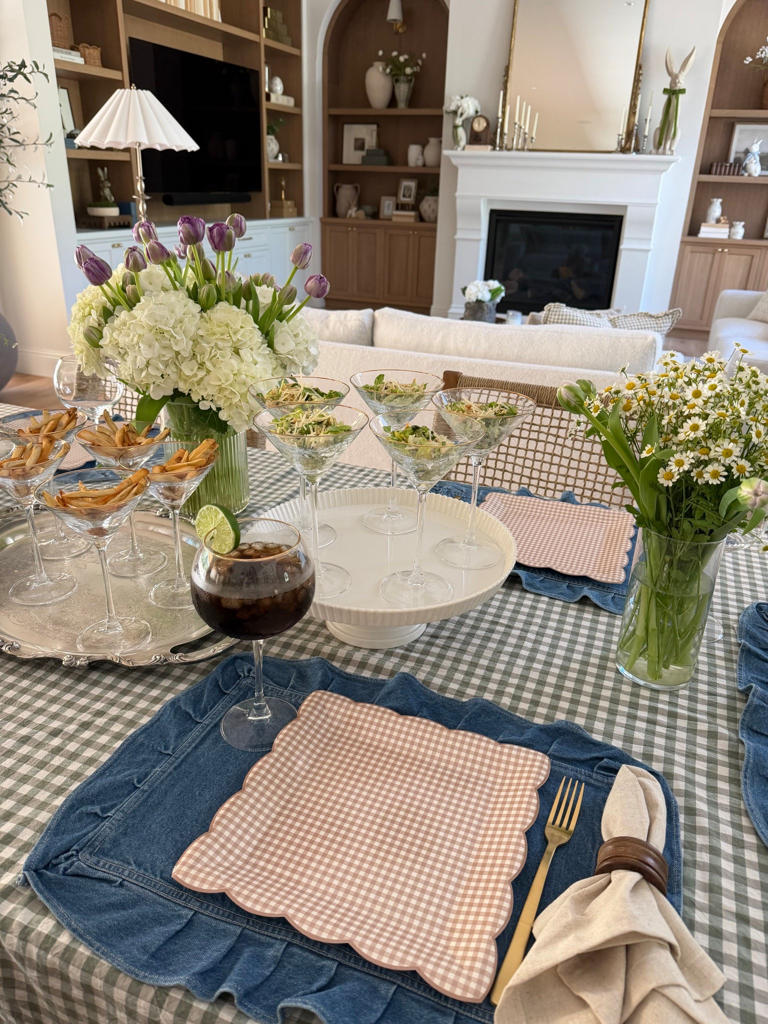 Denim placemats that I’m obsessing over 🤩 

#LTKSeasonal #LTKHome #LTKSaleAlert