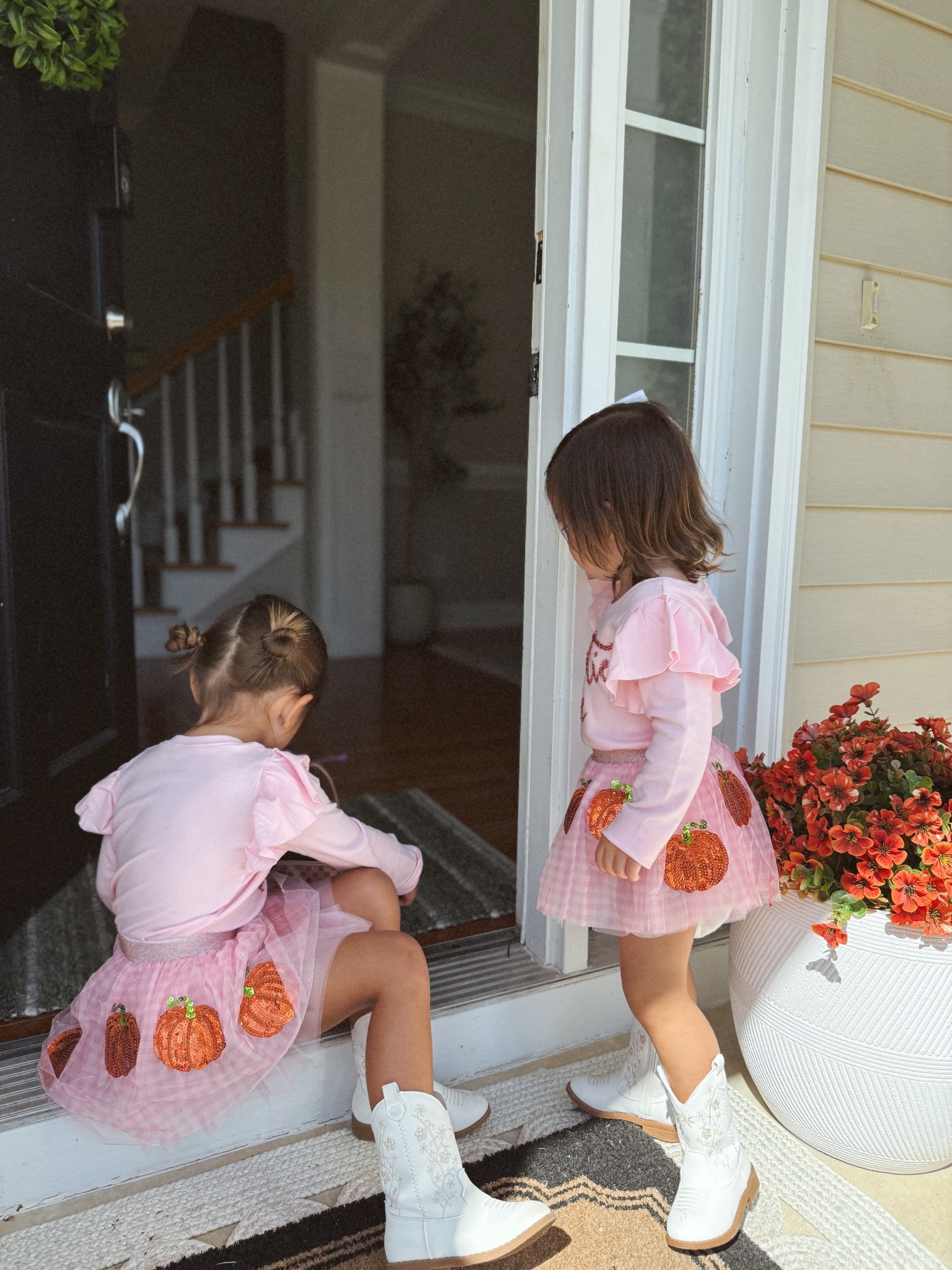 Spotted: the cutest little pumpkins showing off Mud Pie’s newest fall fits. 🧡🍂

XOXO, Gossip Ghouls  #LTKfalloutfits #LTKmudpie #LTKtoddleroutfits #LTKFall #LTKhalloween

#LTKSeasonal #LTKFamily #LTKKids