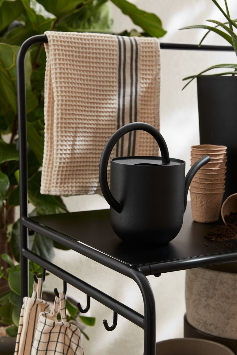 Metal Watering Can | H&M (US + CA)
