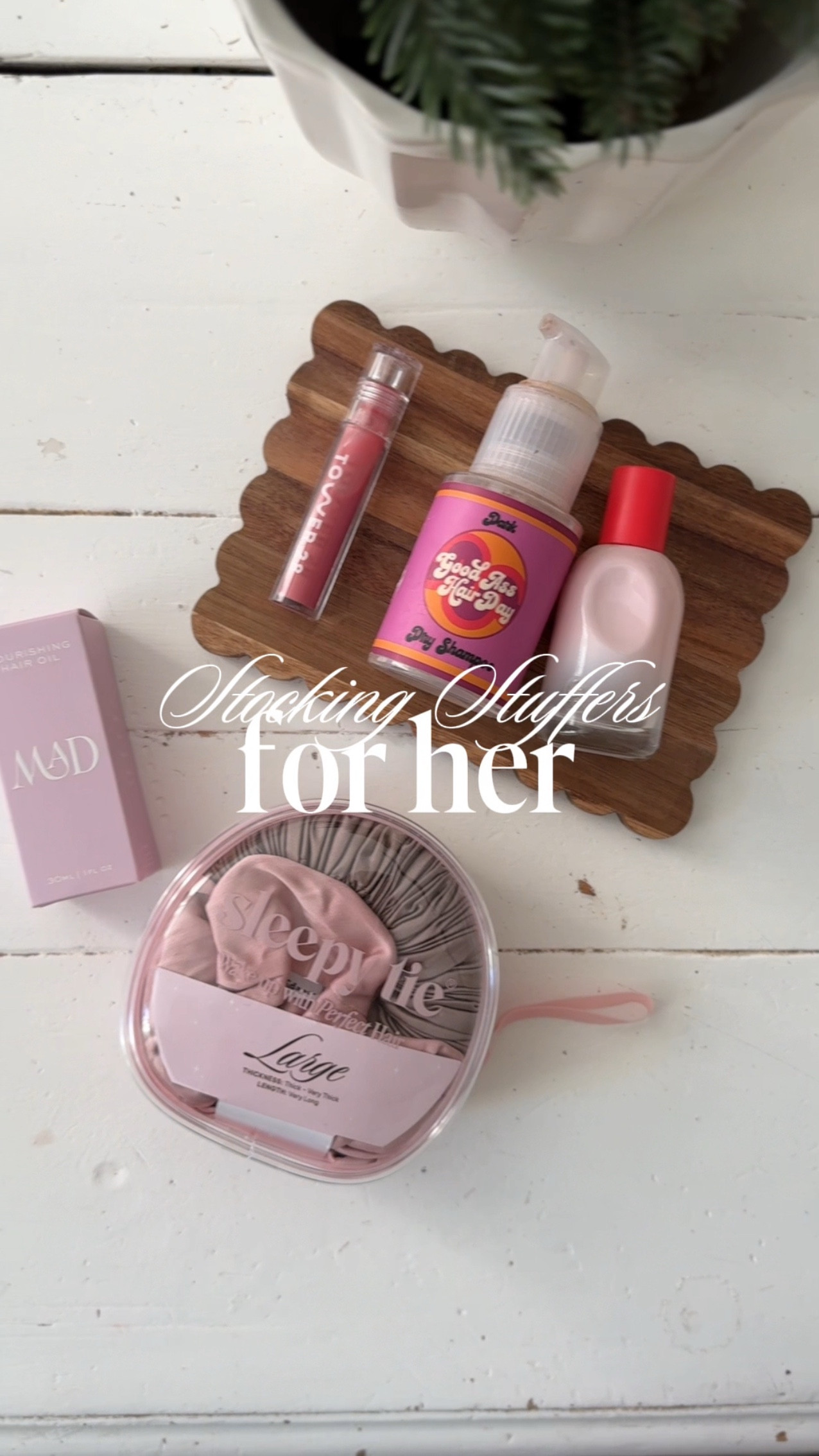 Stocking stuffers for women they’ll reach for all year 🎁✨ From beauty must-haves to everyday essentials, these little gifts make the biggest impact 🎄



#LTKHoliday #LTKGiftGuide #LTKselfcare