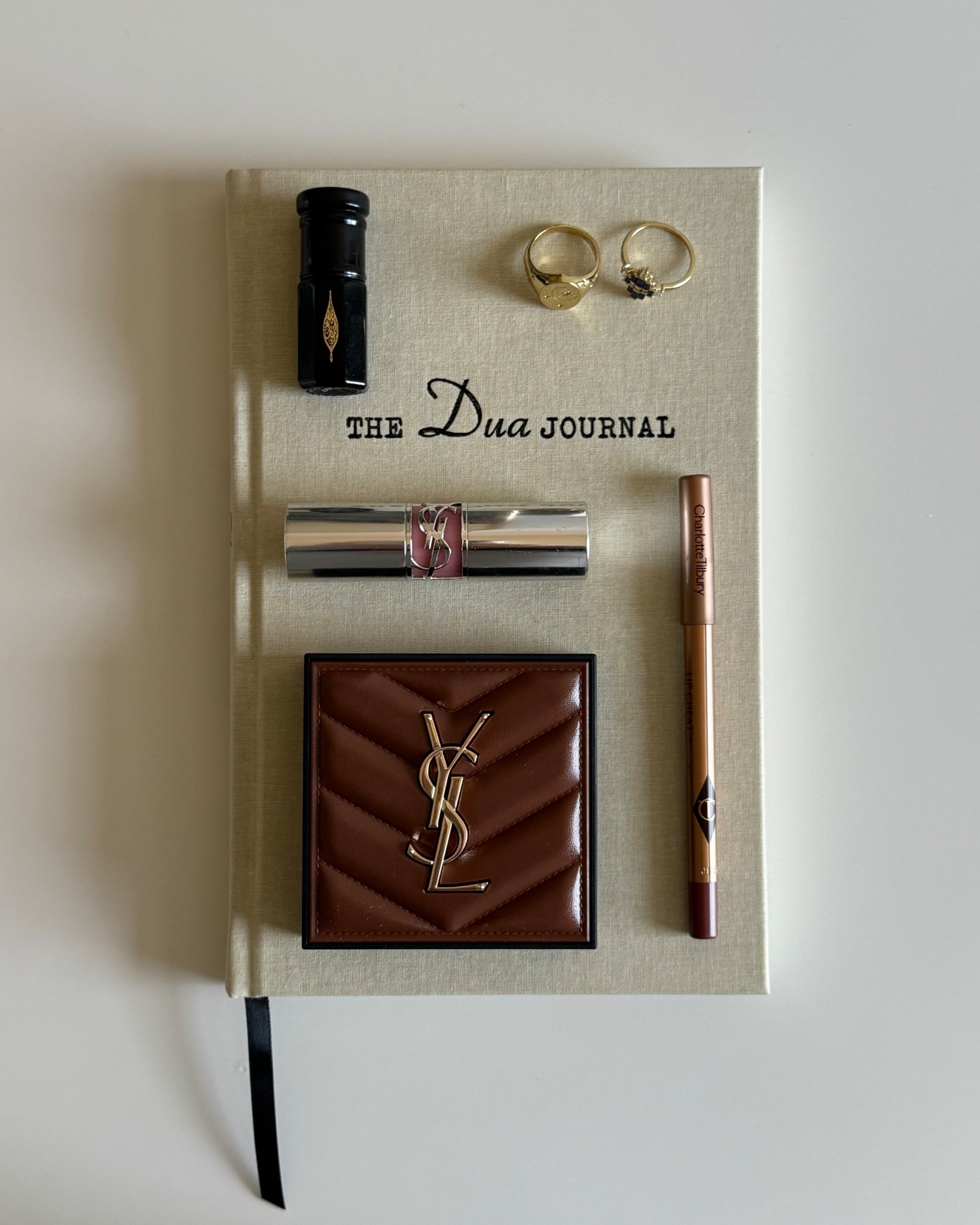 muslim girl dua journal aesthetic 💕

#LTKBeauty #LTKFindsUnder100 #LTKHome