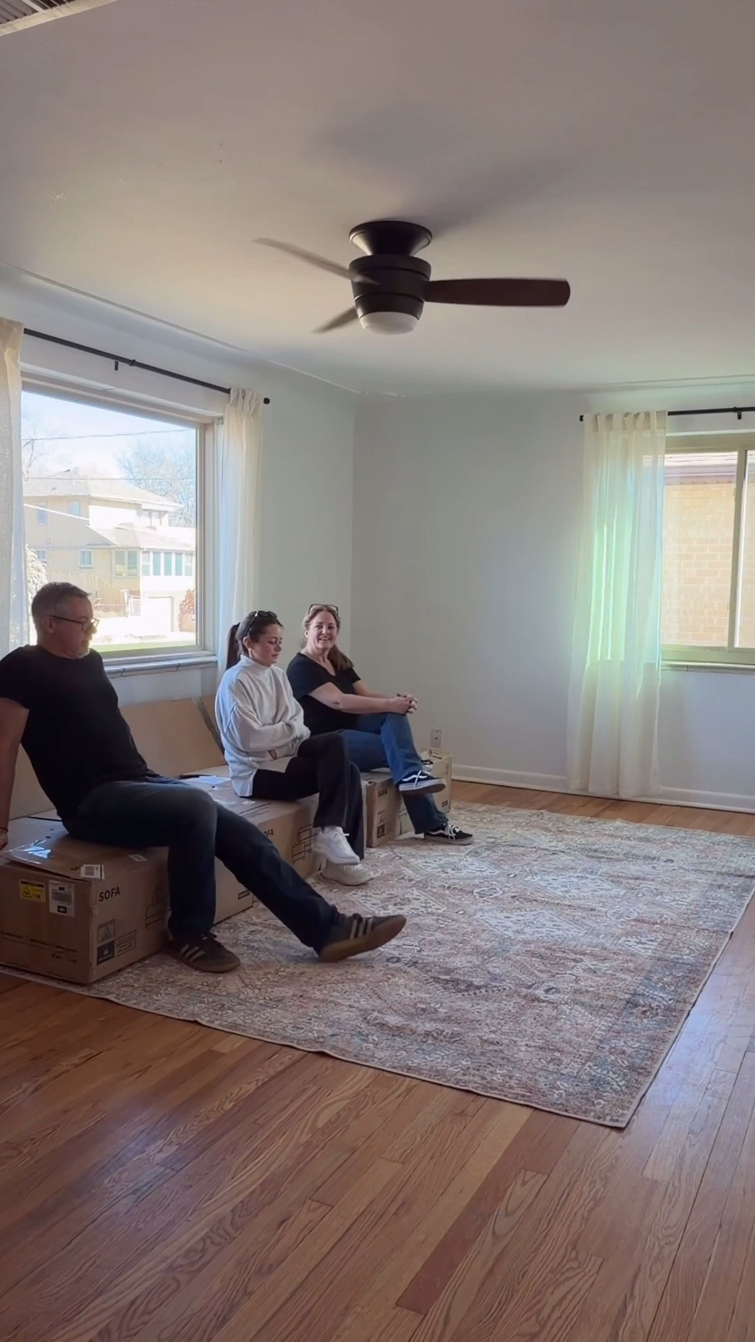 A couch that arrived in 3 boxes?  We were convinced that some pieces were had to be missing.  But no, these boxes contained absolutely everything we needed to set up this cozy couch and then sit back and relax! Shipped quickly and efficiently, affordable, easy to set up.  We love the versatility of this modular couch.  The fabric is soft and easy to clean and the couch is really comfortable. Perfect for late night chats with the new roommates in Colorado! 

https://www.bayclara.com/products/bayclara-modular-chenille-sectional-sofa?variant=45606494601410

#newcouch #modularaofa #apartmentfurniture #livingroom #postcollege @bayclara_official


#LTKSaleAlert #LTKHome #LTKmomlife