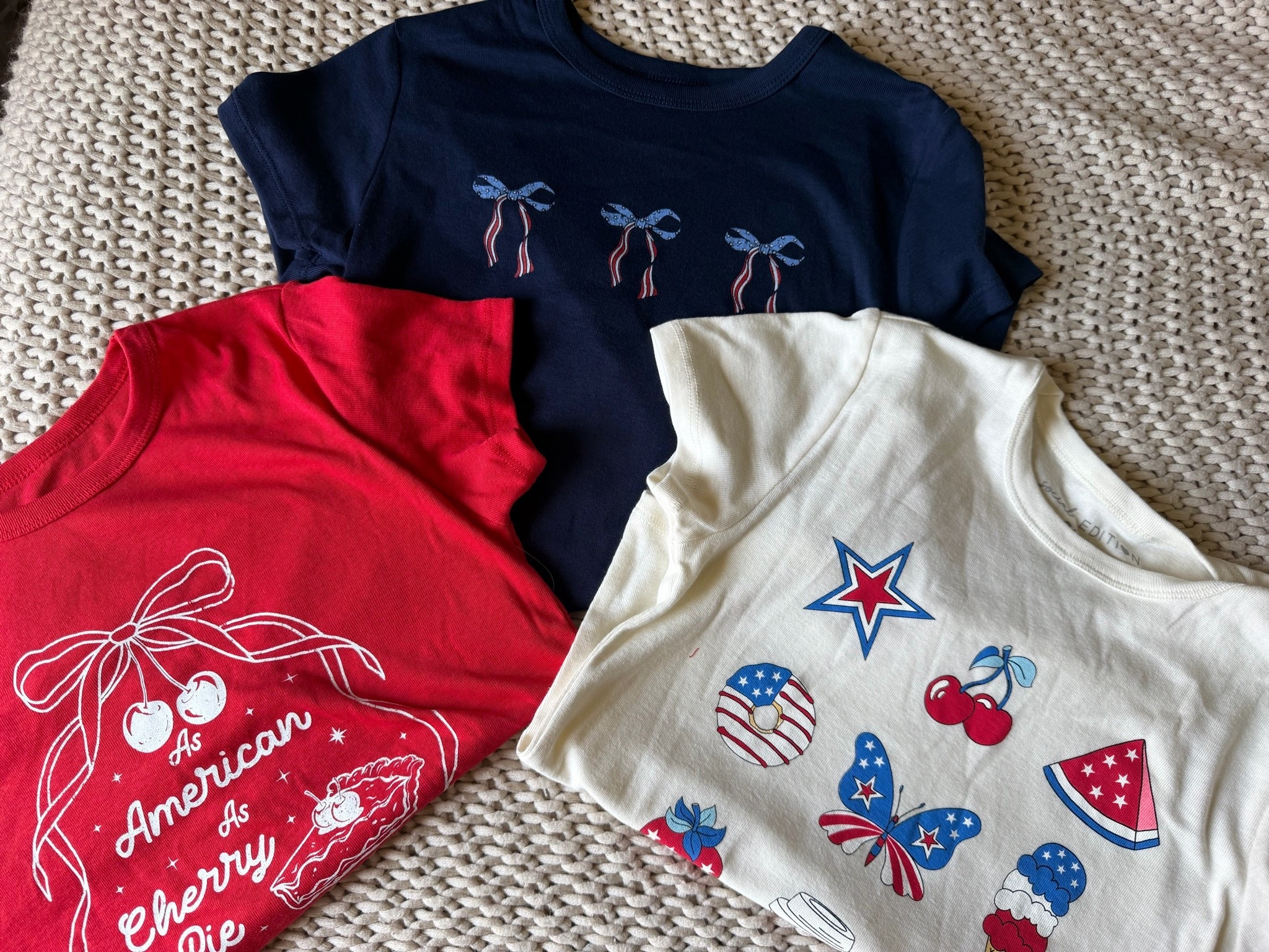 American tees ❤️ $6!!!! 

In a size small

#LTKgrwm #LTKootd #LTKdayinmylife