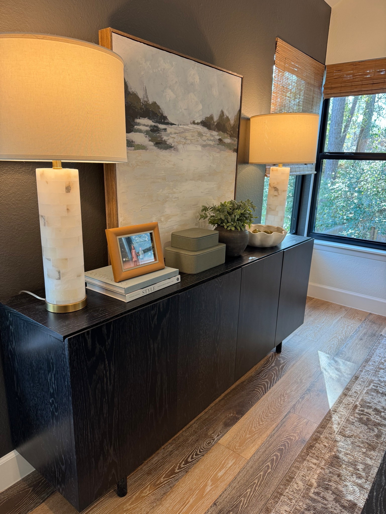 House is fresh 🌿🌿🌿 I pray your 2026 is off to a start that you are proud of. And if not, that’s okay, too! Just do the next right thing 💕 

#homedesign #homedecorinspo #breakfastnook 

#LTKHome