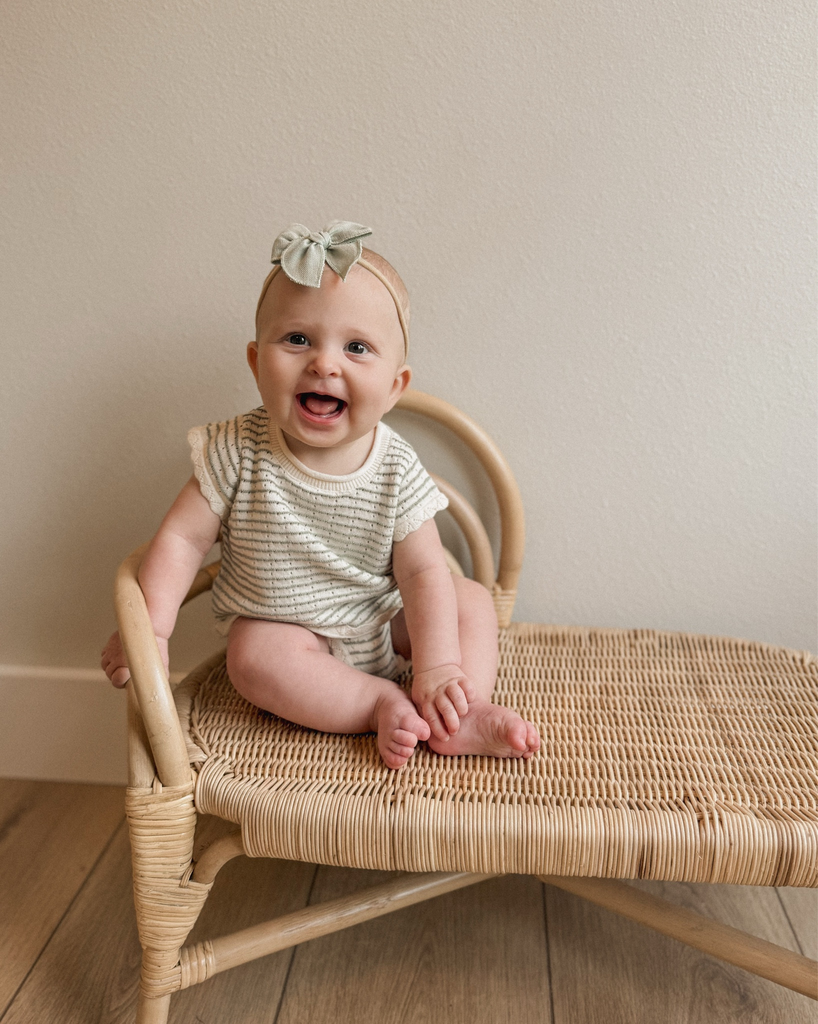 Bow- Shop Acre Goods

6 months 🫶🏻

Milestone photos, 6 month outfit, 6 month old, baby ootd, baby fashion, baby trends, girl mommy, baby girl outfitt

#LTKFamily #LTKKids #LTKBaby
