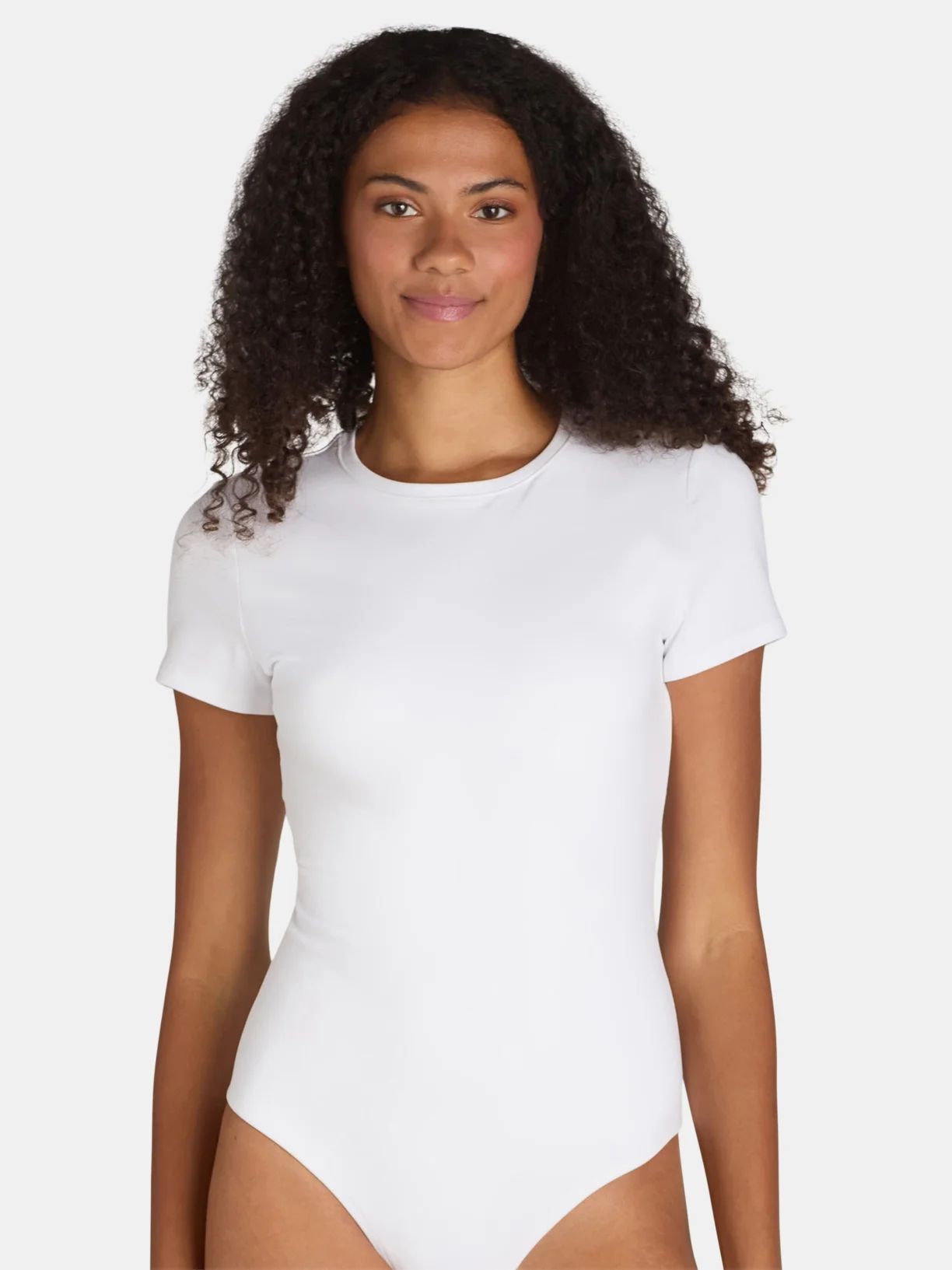 Time and Tru Women's Short Sleeve Smoothing Bodysuit, Sizes S-XXXL | Walmart (US)