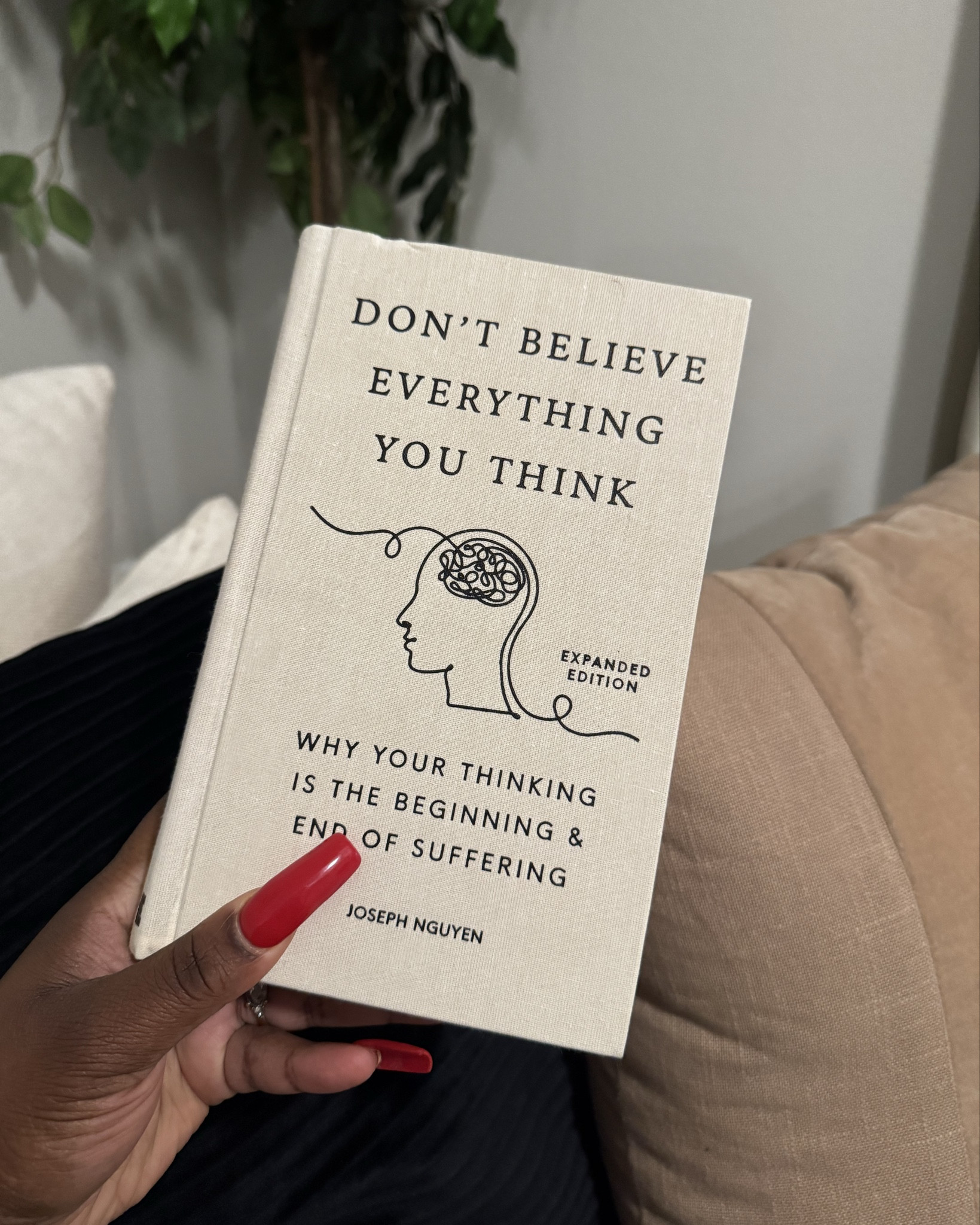 Are you an overthinker? this book will help you stop that.🫠 
#superhelpful