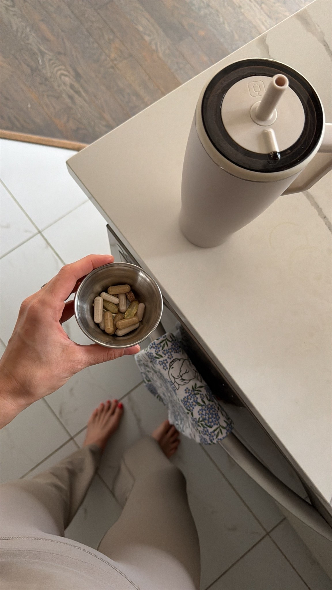 Work out set and the best leak proof water bottle!! 

#LTKfitnessgoals