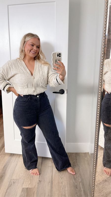 Abercrombie Curve Love Jeans on ON SALE!! I’m in size 29

#LTKstyletip #LTKmidsize